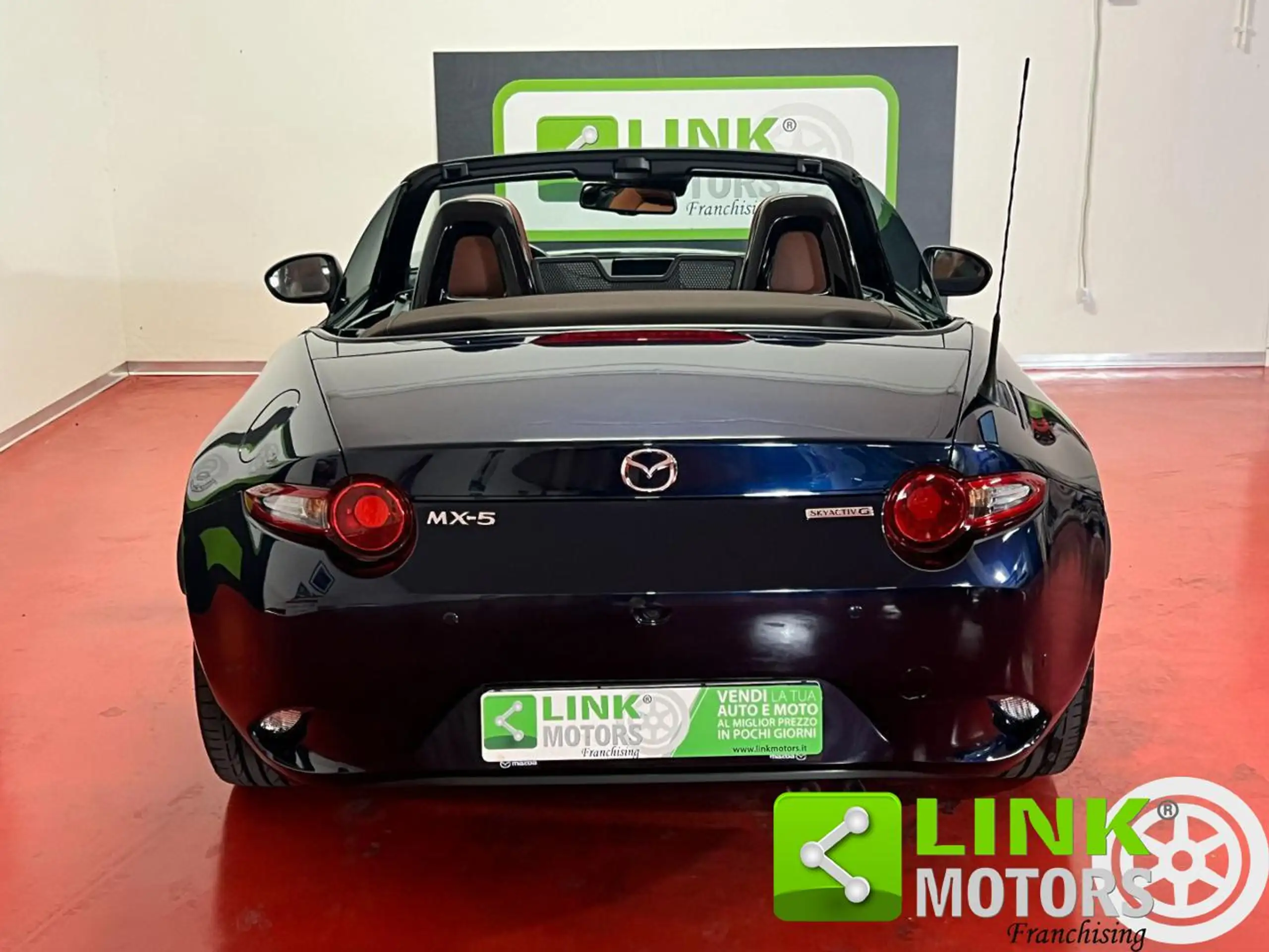 Mazda - MX-5