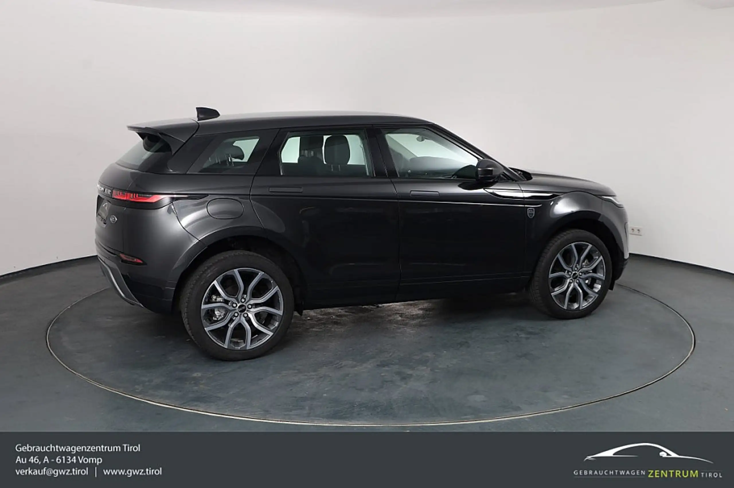 Land Rover - Range Rover Evoque