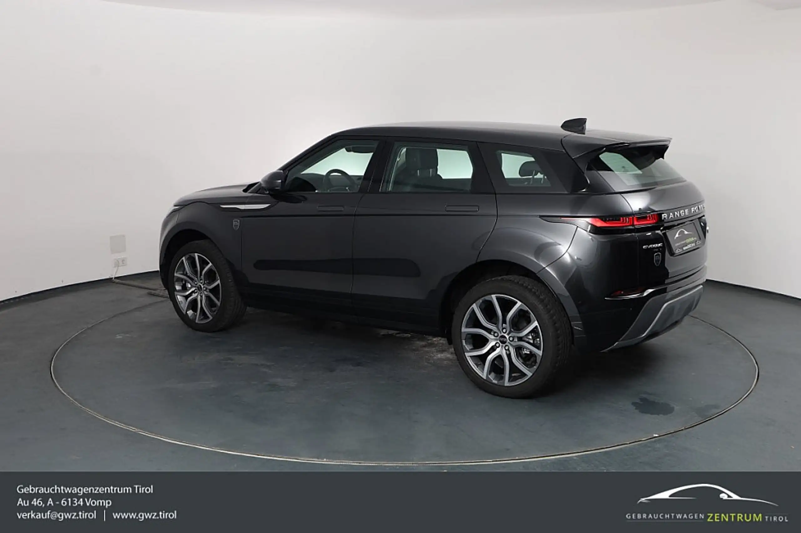 Land Rover - Range Rover Evoque