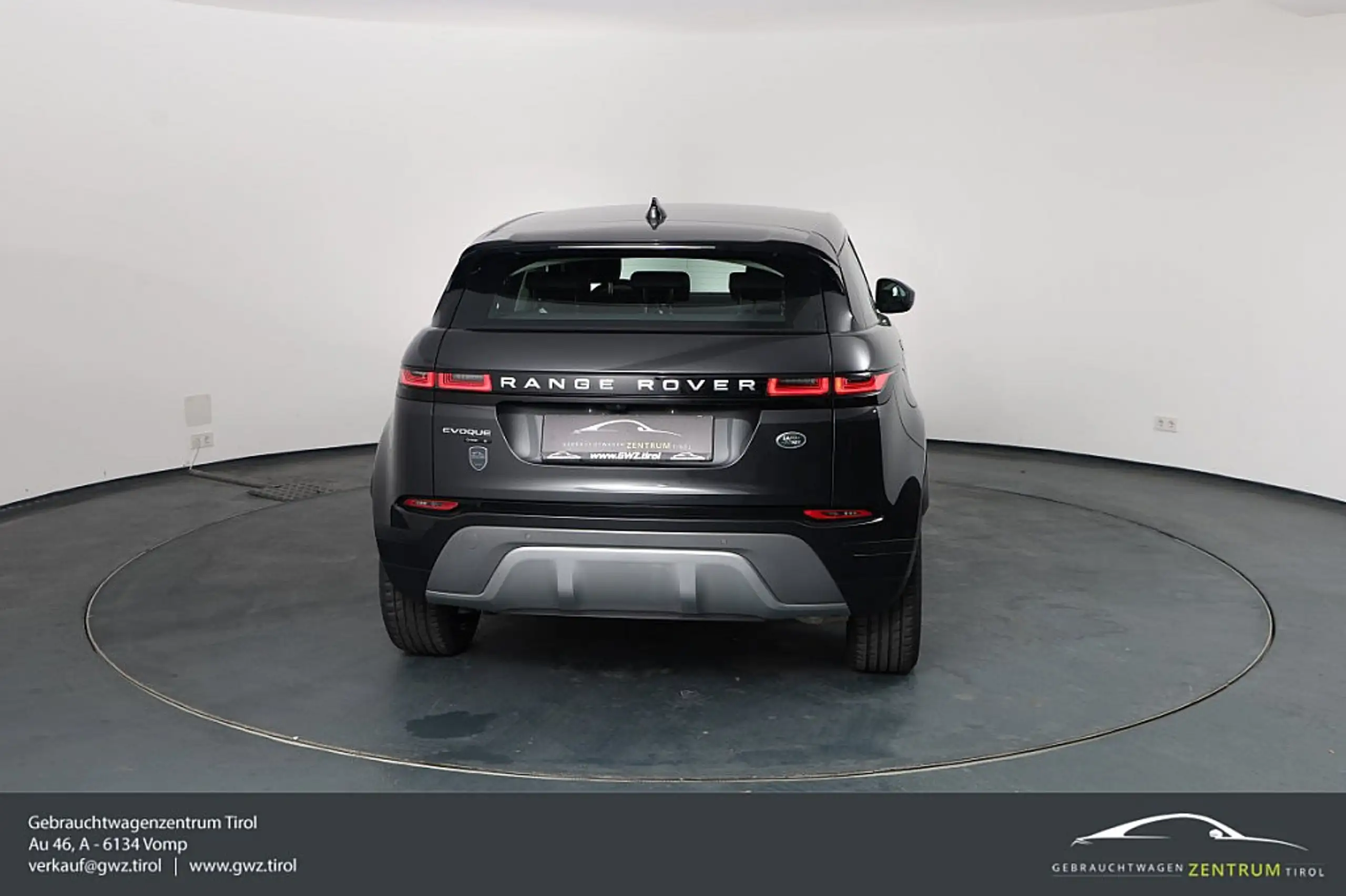 Land Rover - Range Rover Evoque