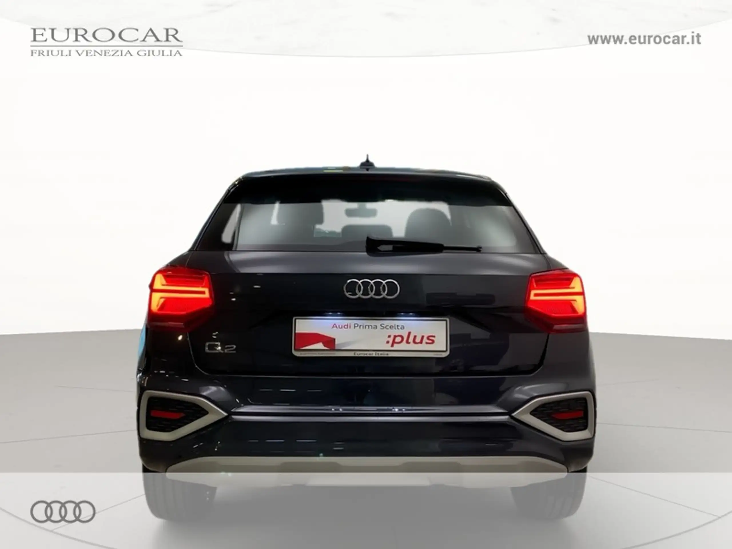 Audi - Q2