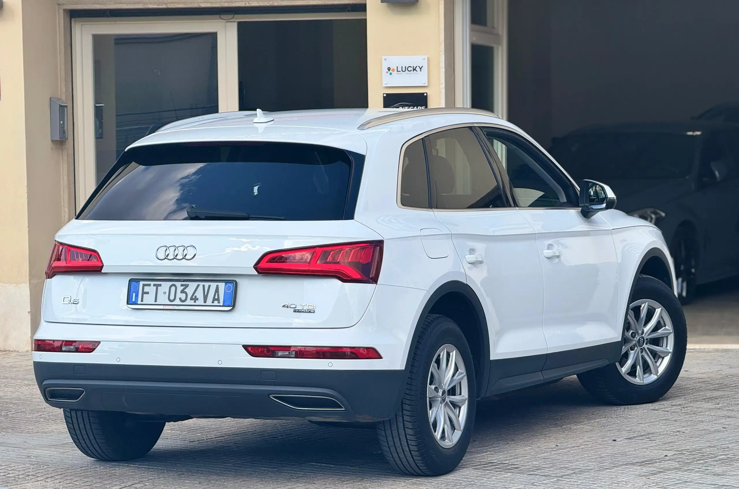 Audi - Q5