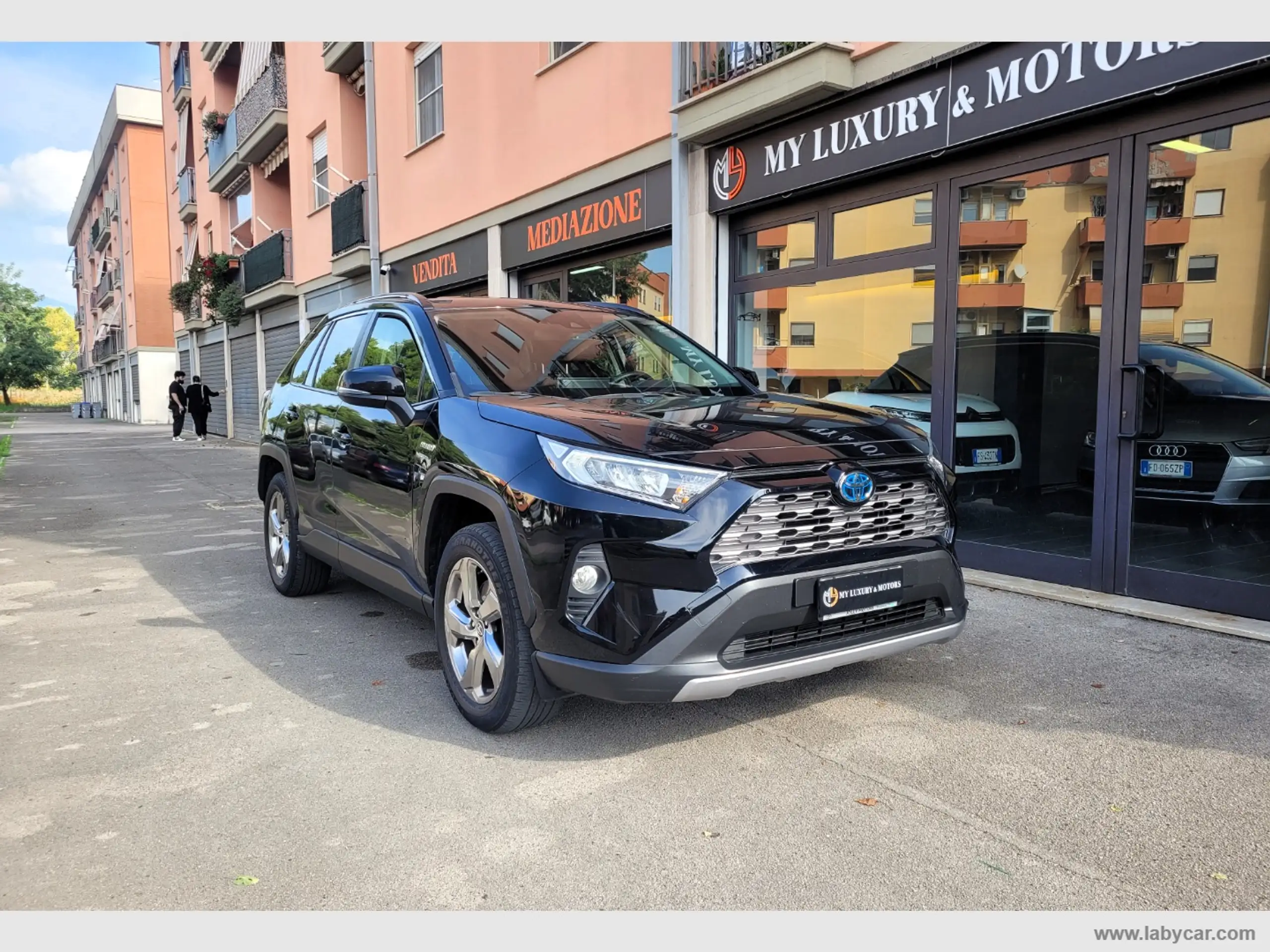 Toyota - RAV 4