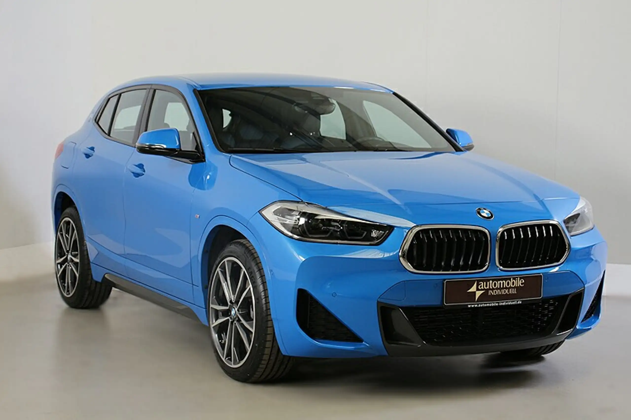 BMW - X2