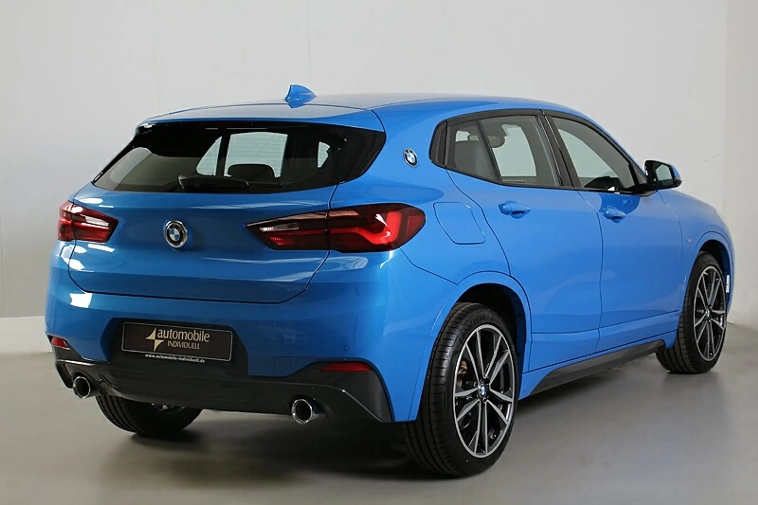 BMW - X2