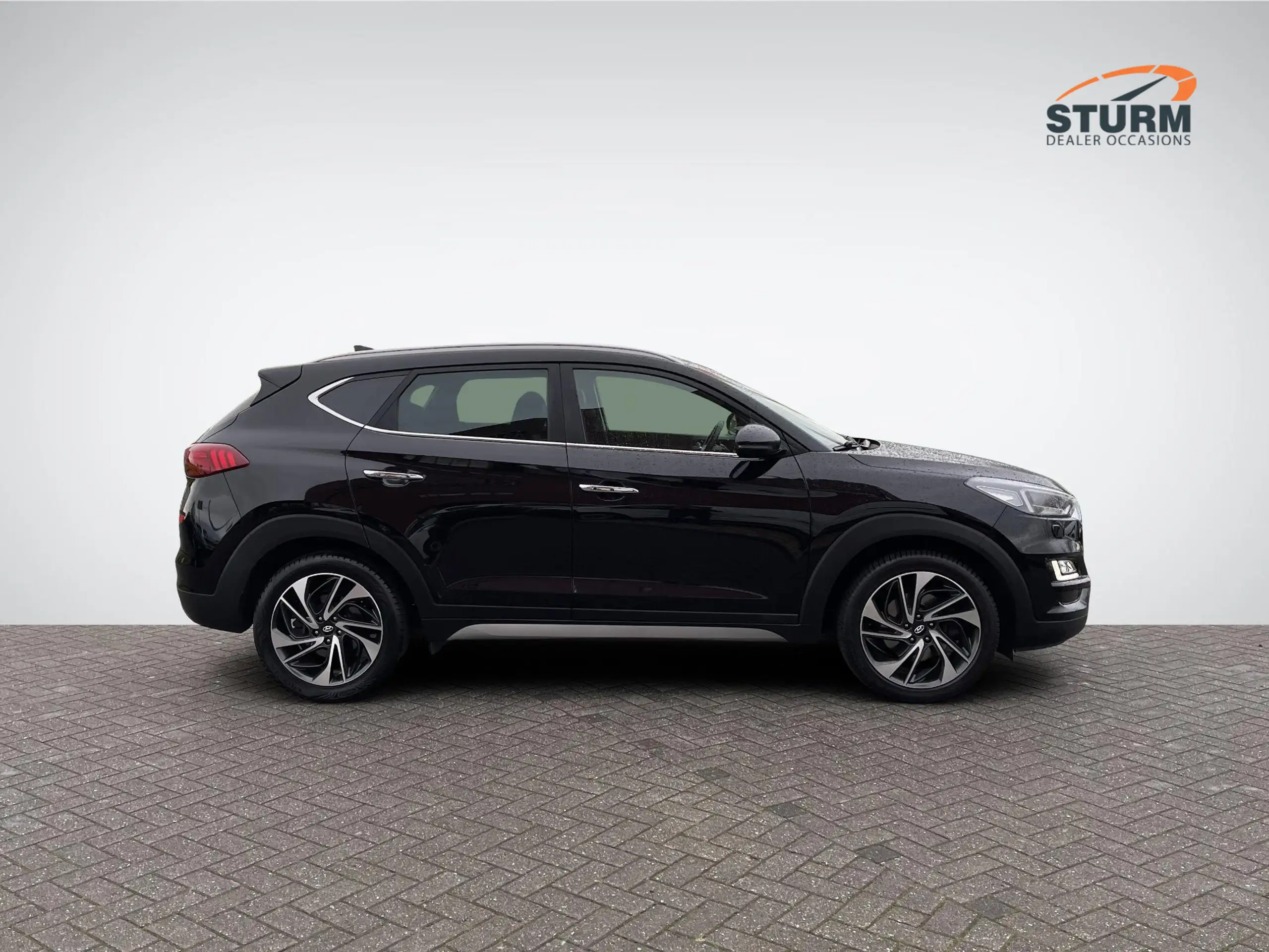 Hyundai - TUCSON