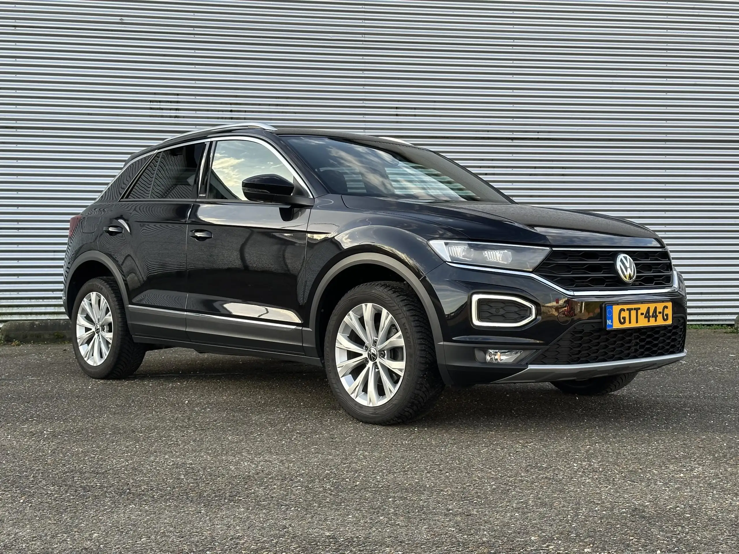 Volkswagen - T-Roc