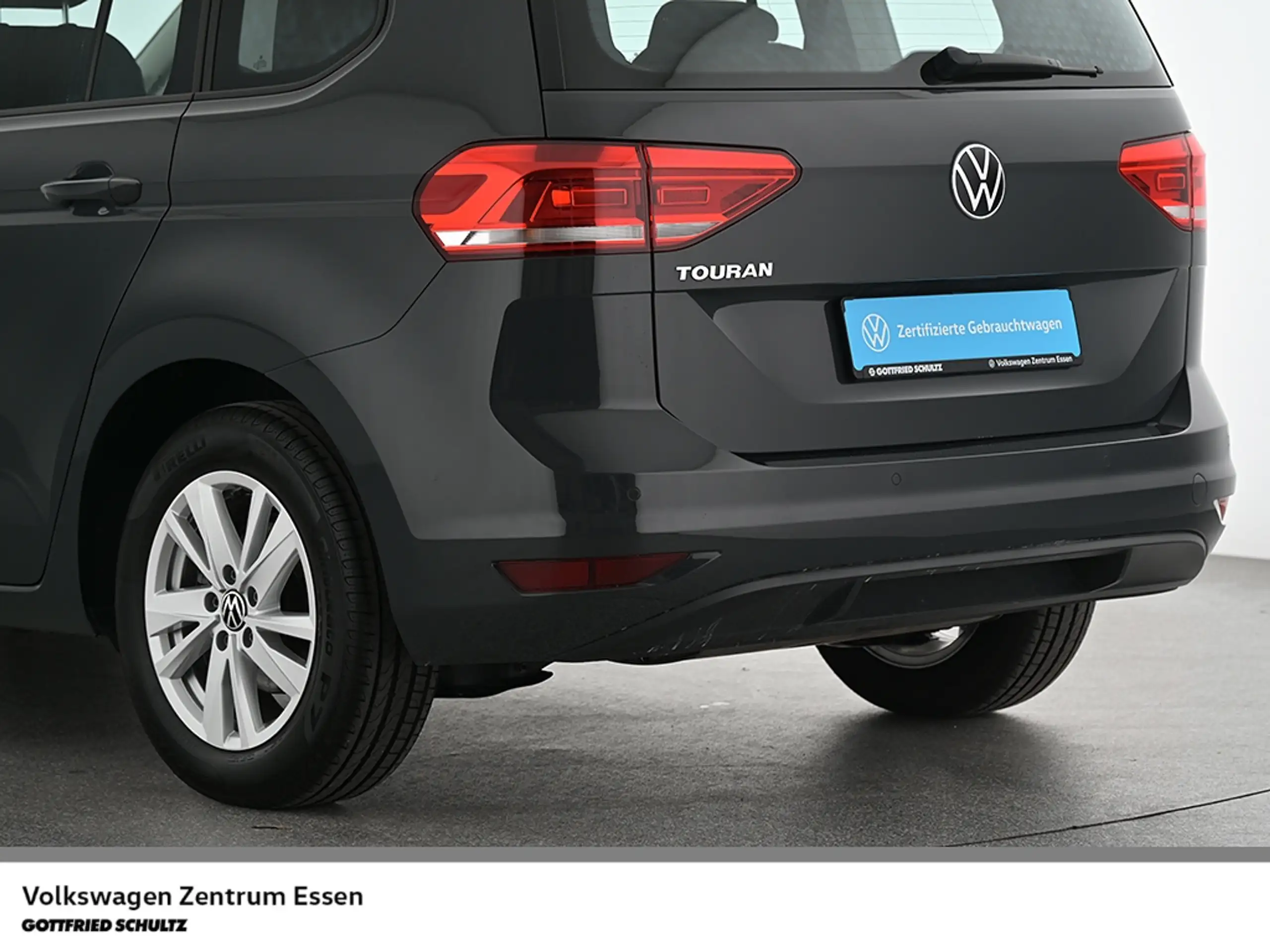 Volkswagen - Touran