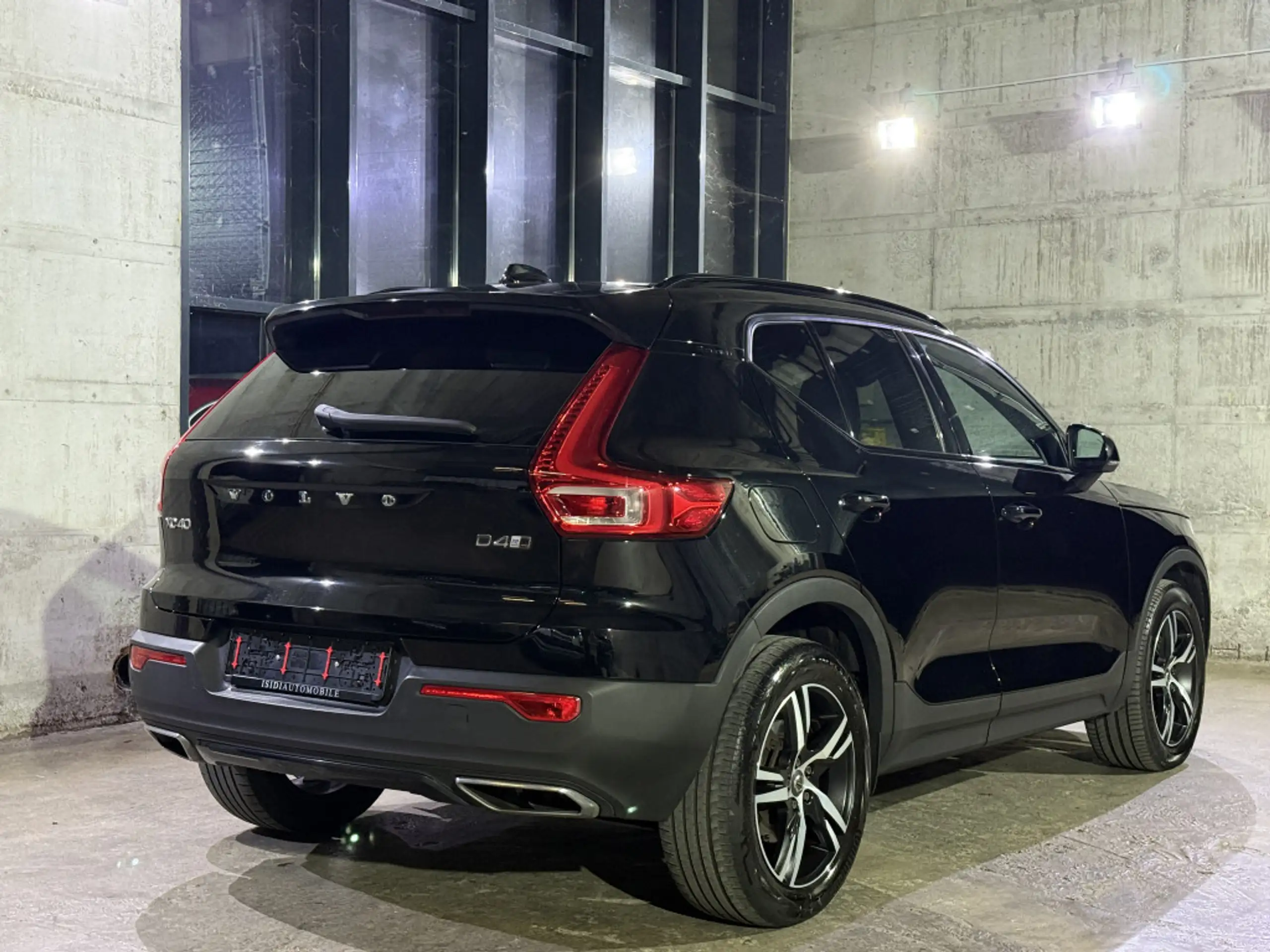 Volvo - XC40