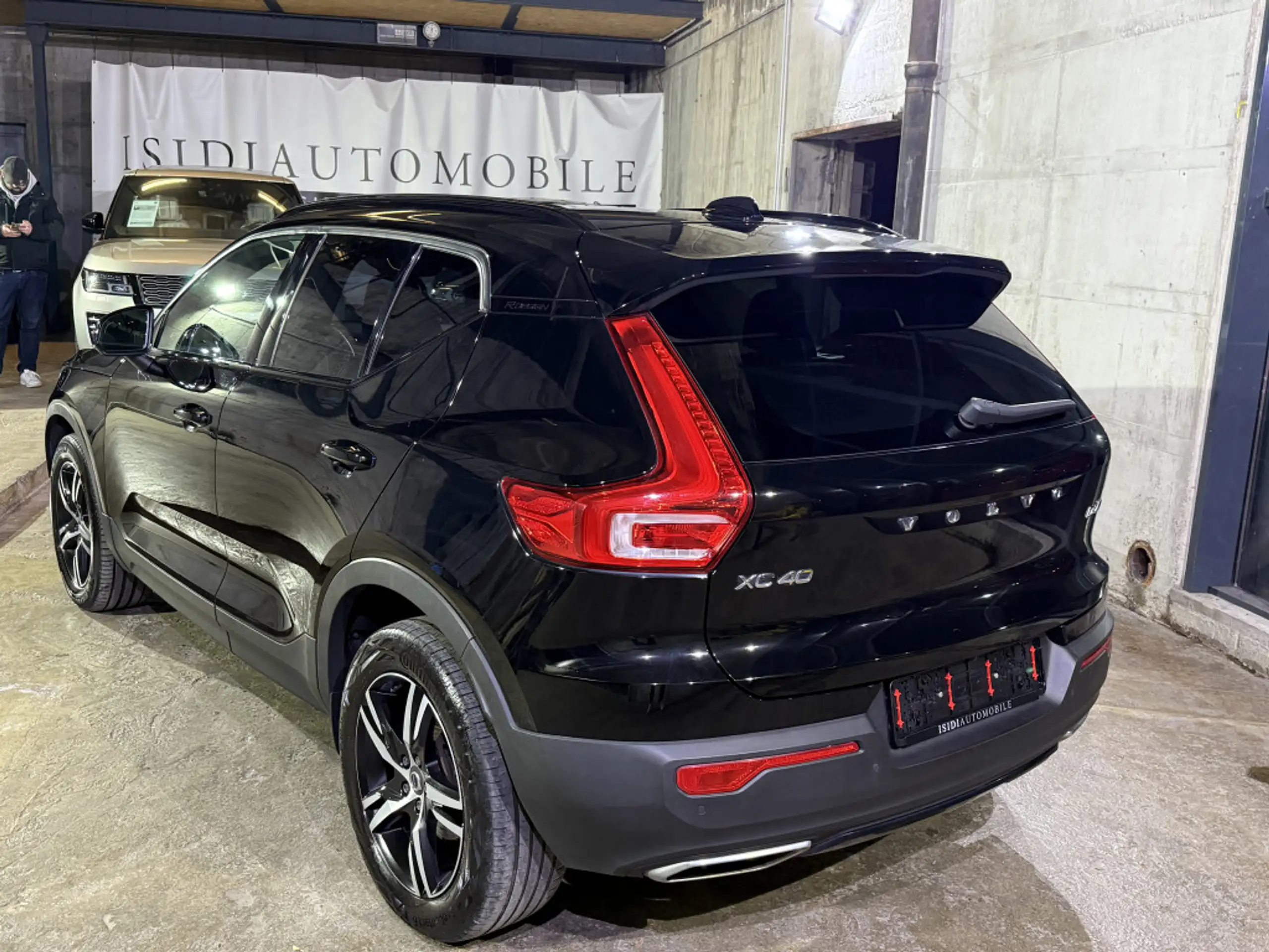 Volvo - XC40