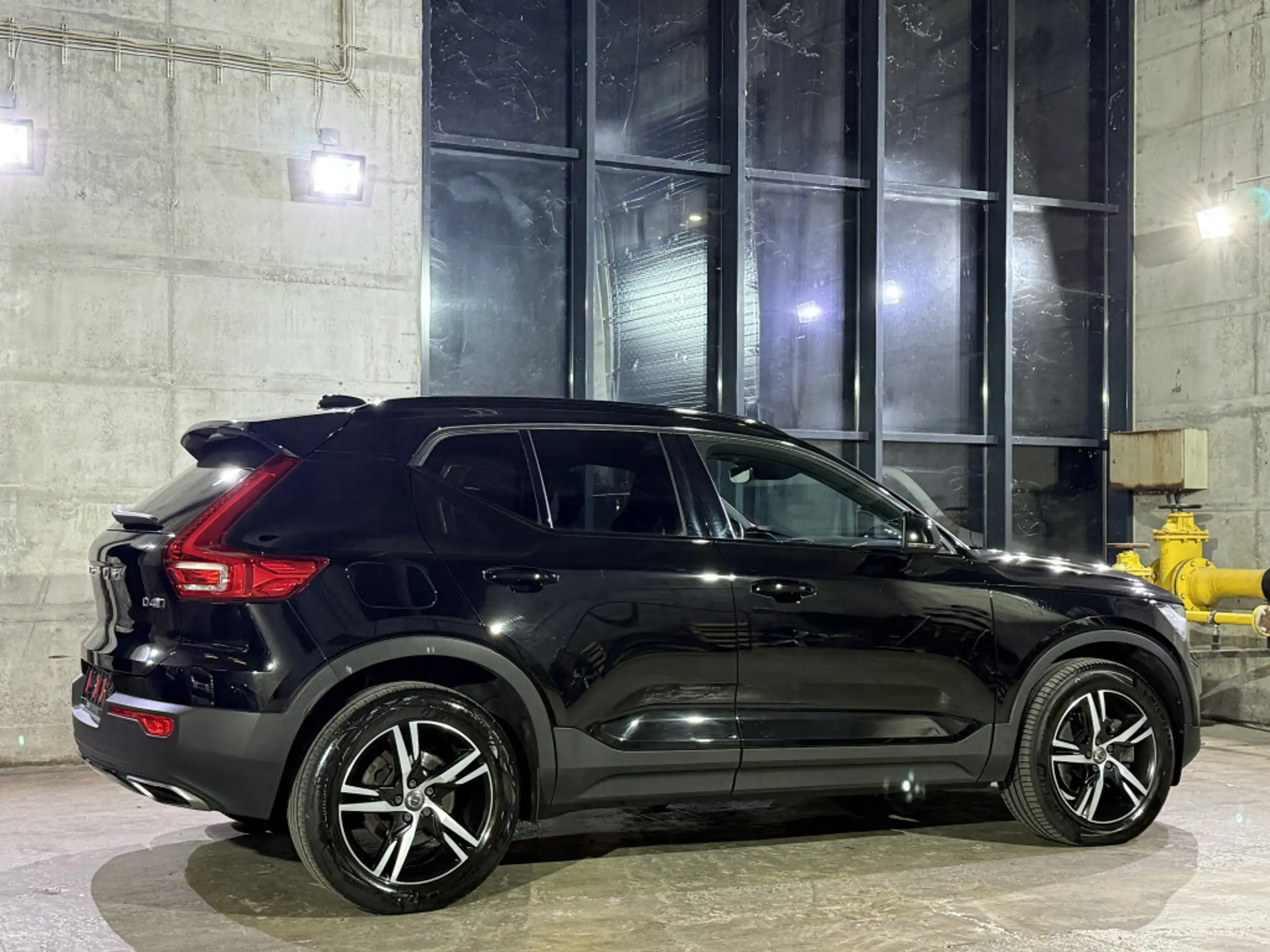 Volvo - XC40