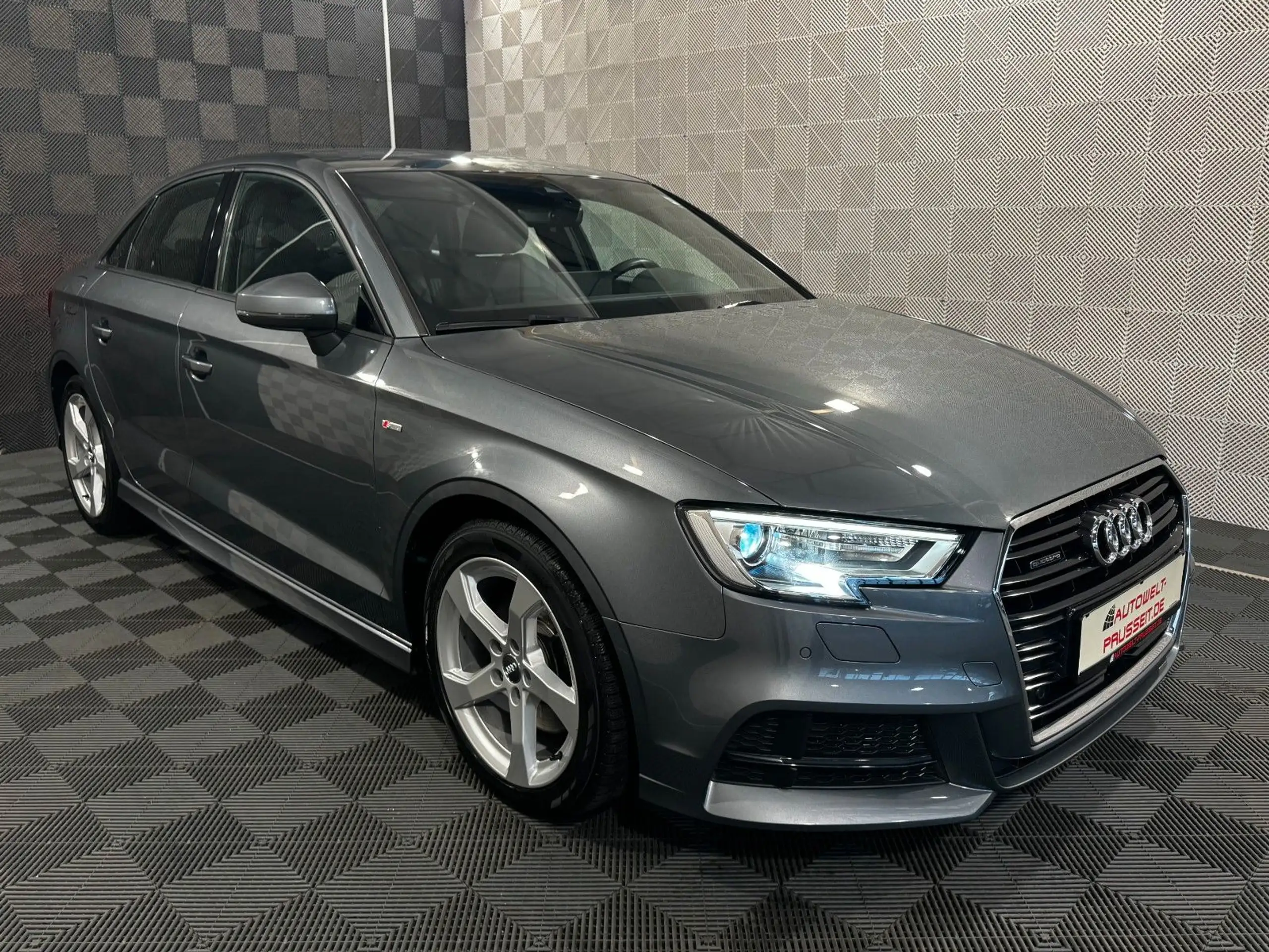 Audi - A3