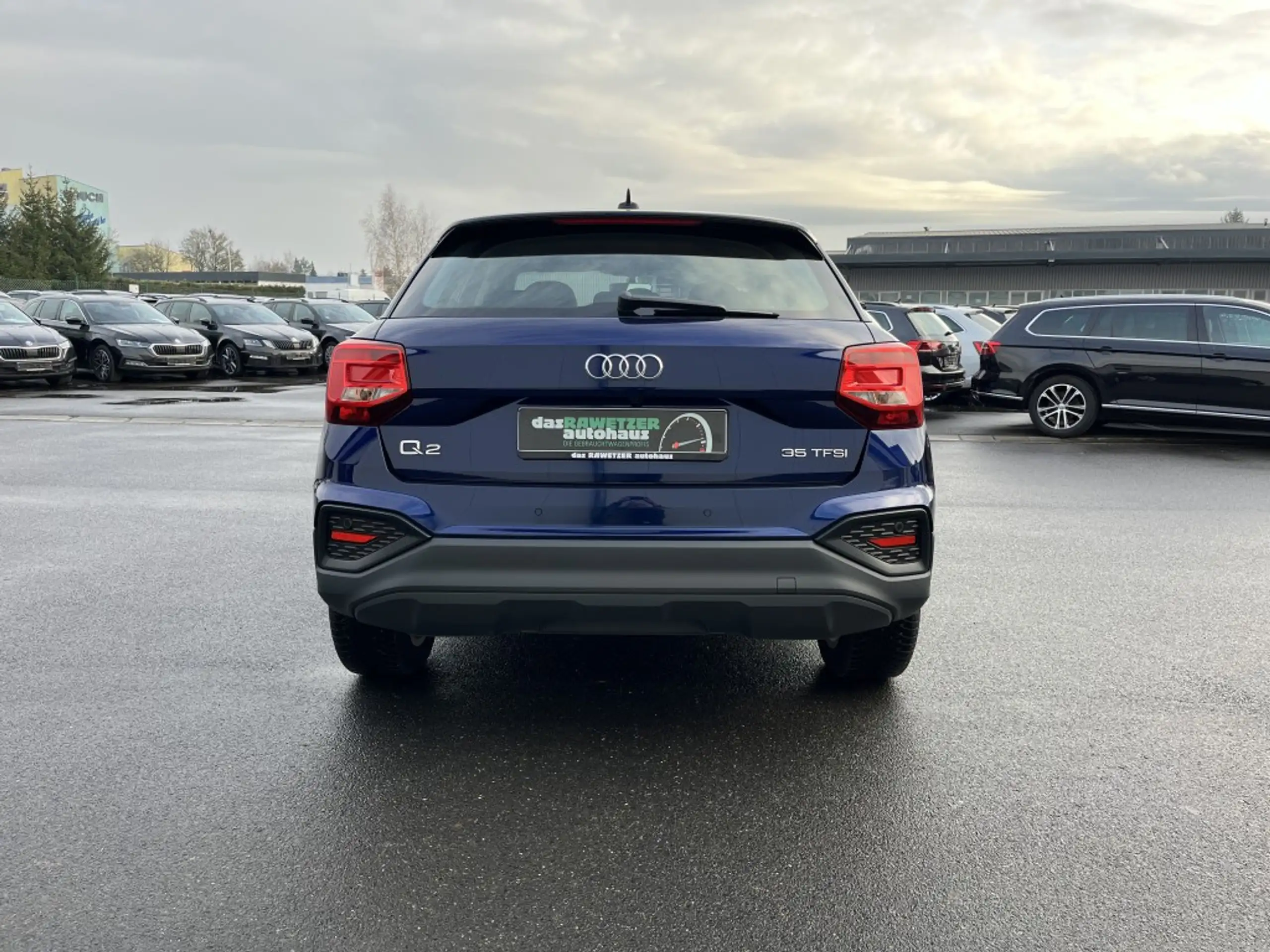 Audi - Q2