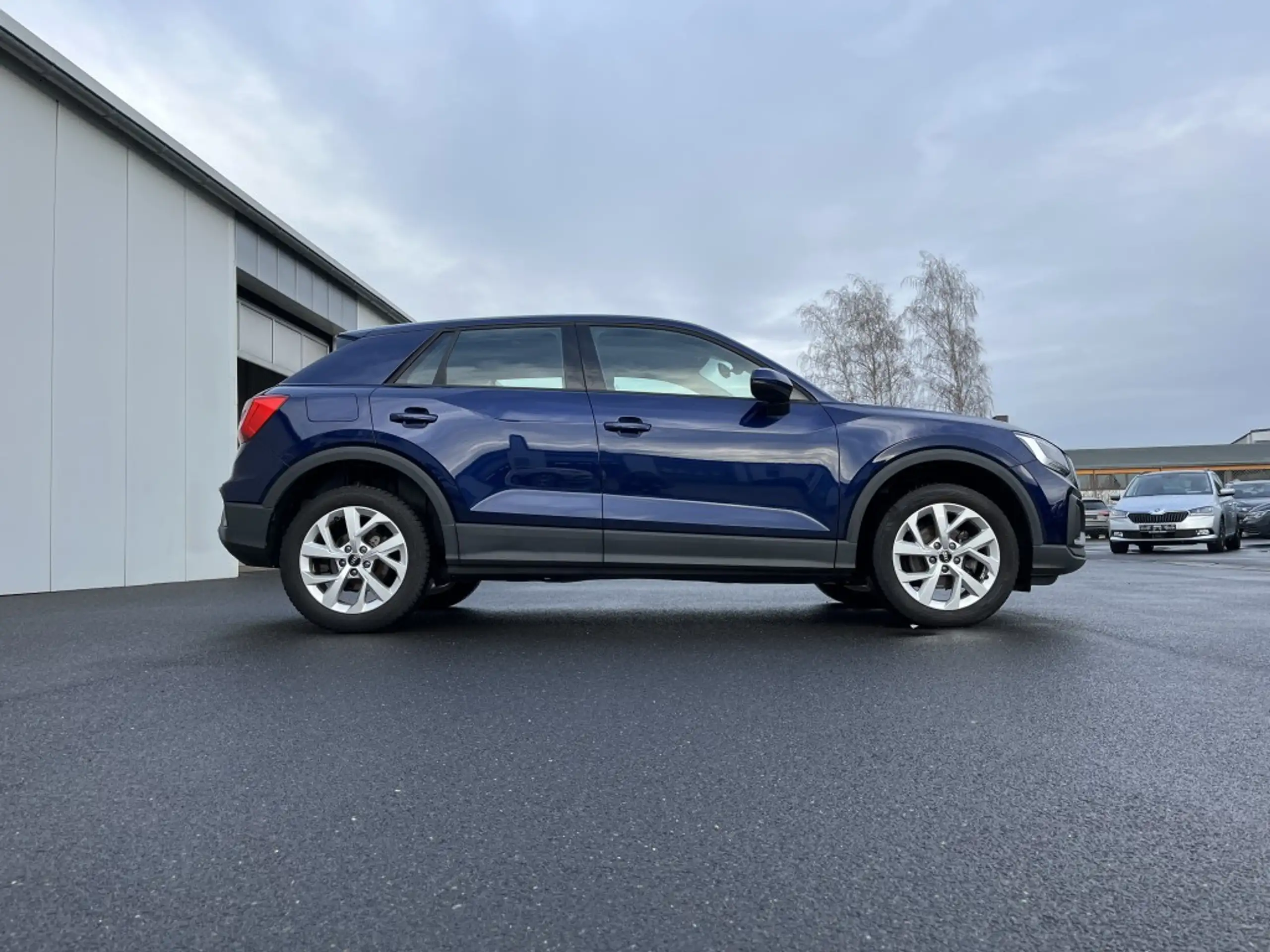 Audi - Q2