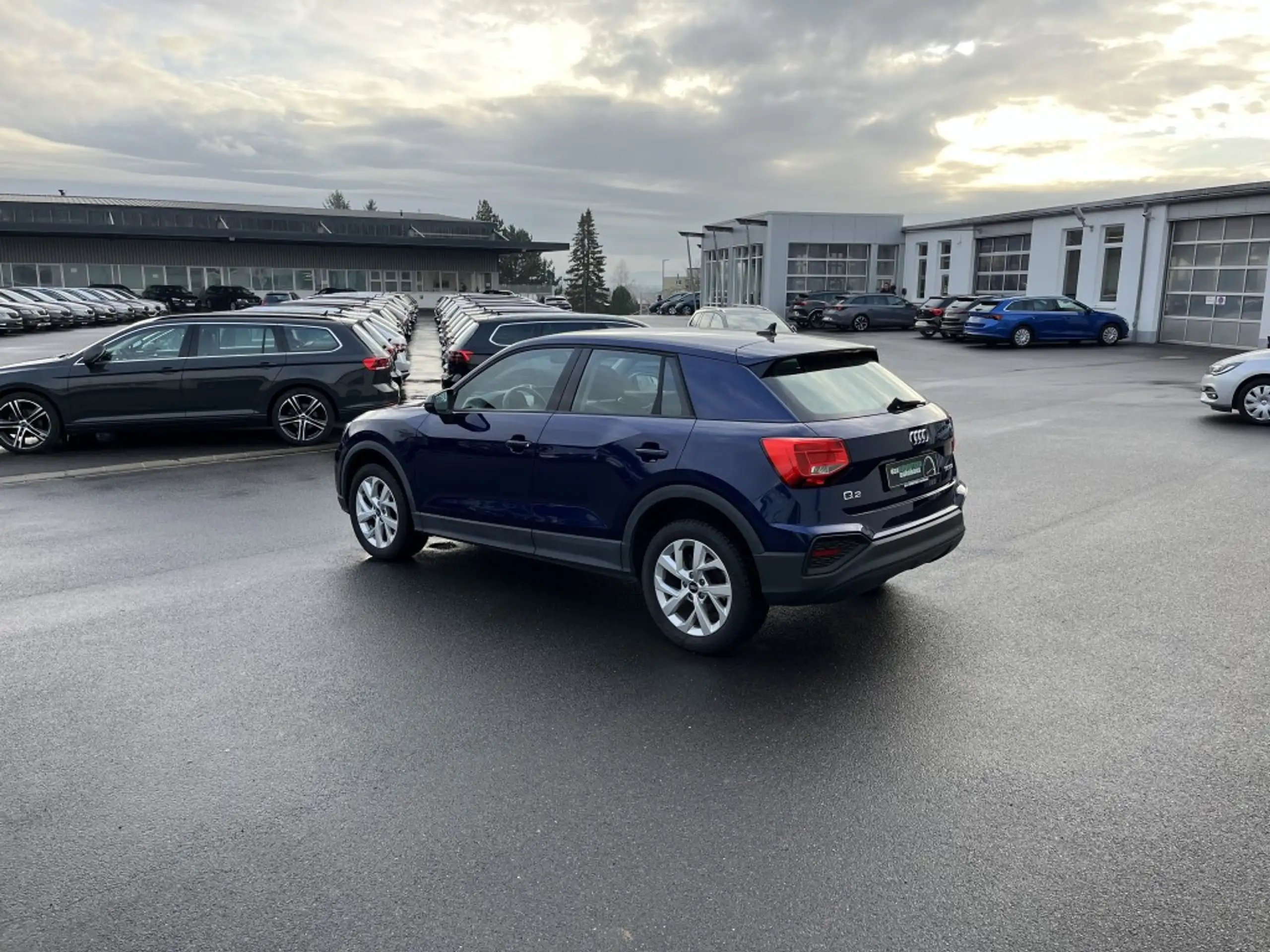 Audi - Q2