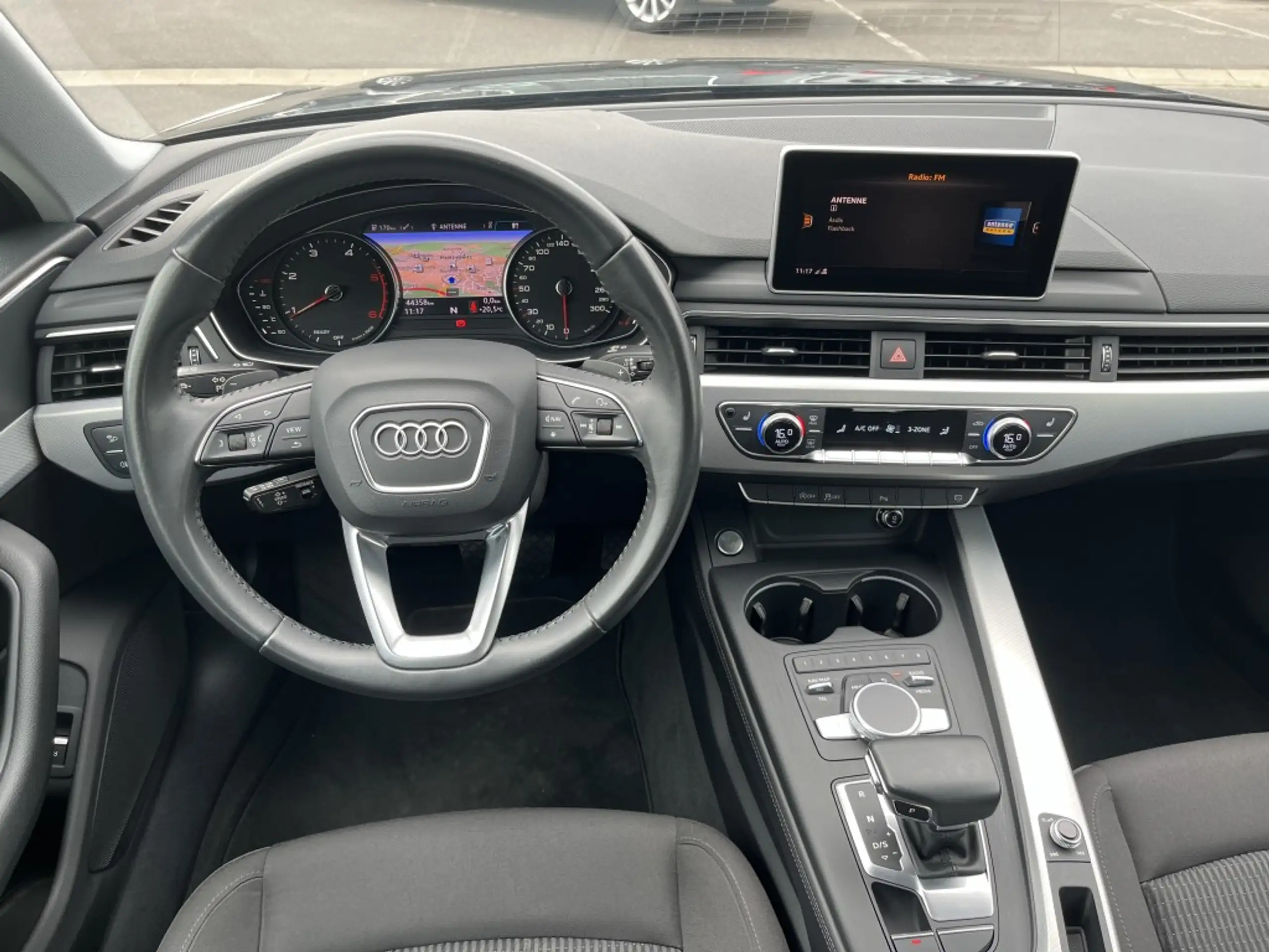 Audi - A4