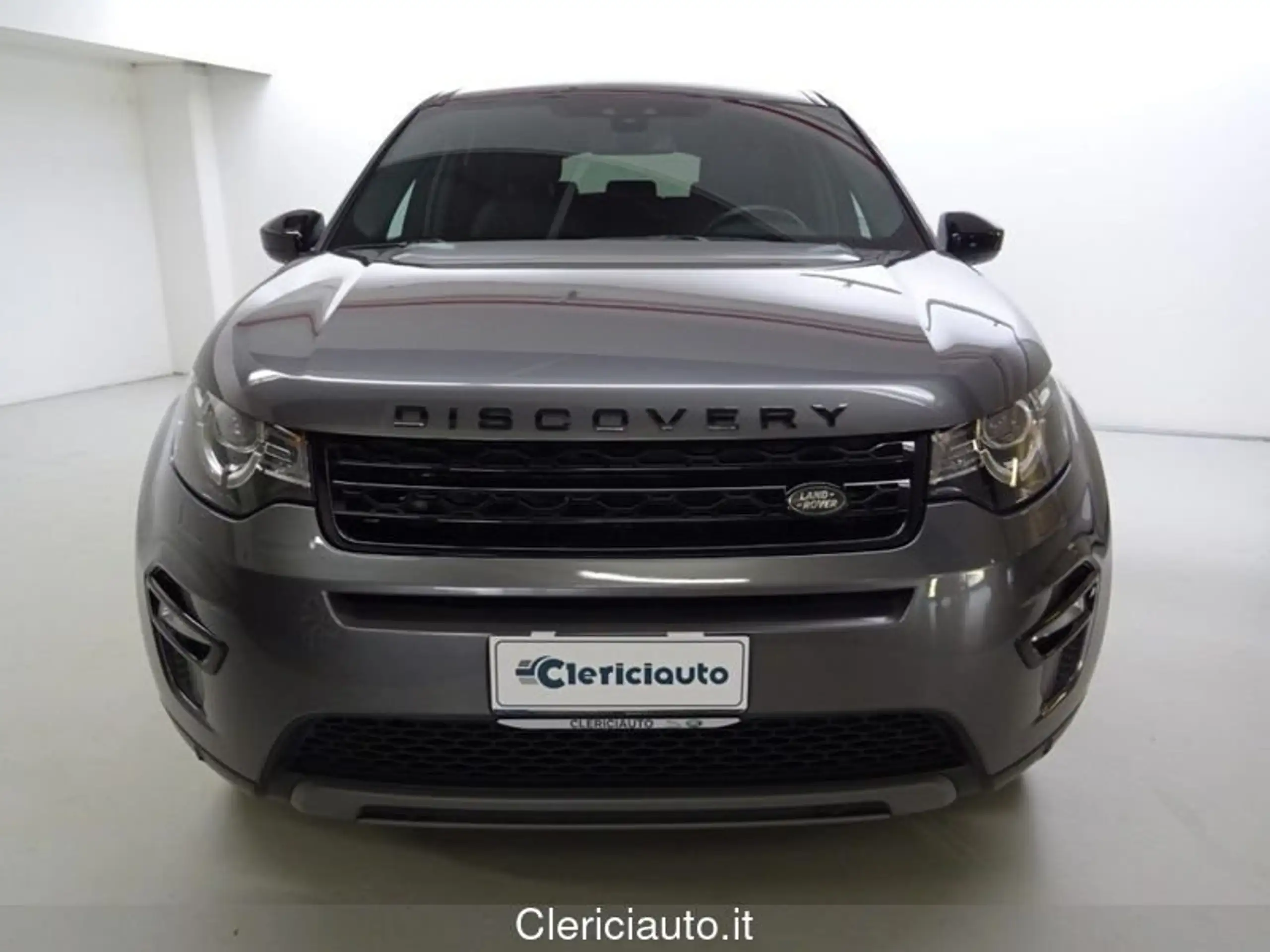 Land Rover - Discovery Sport