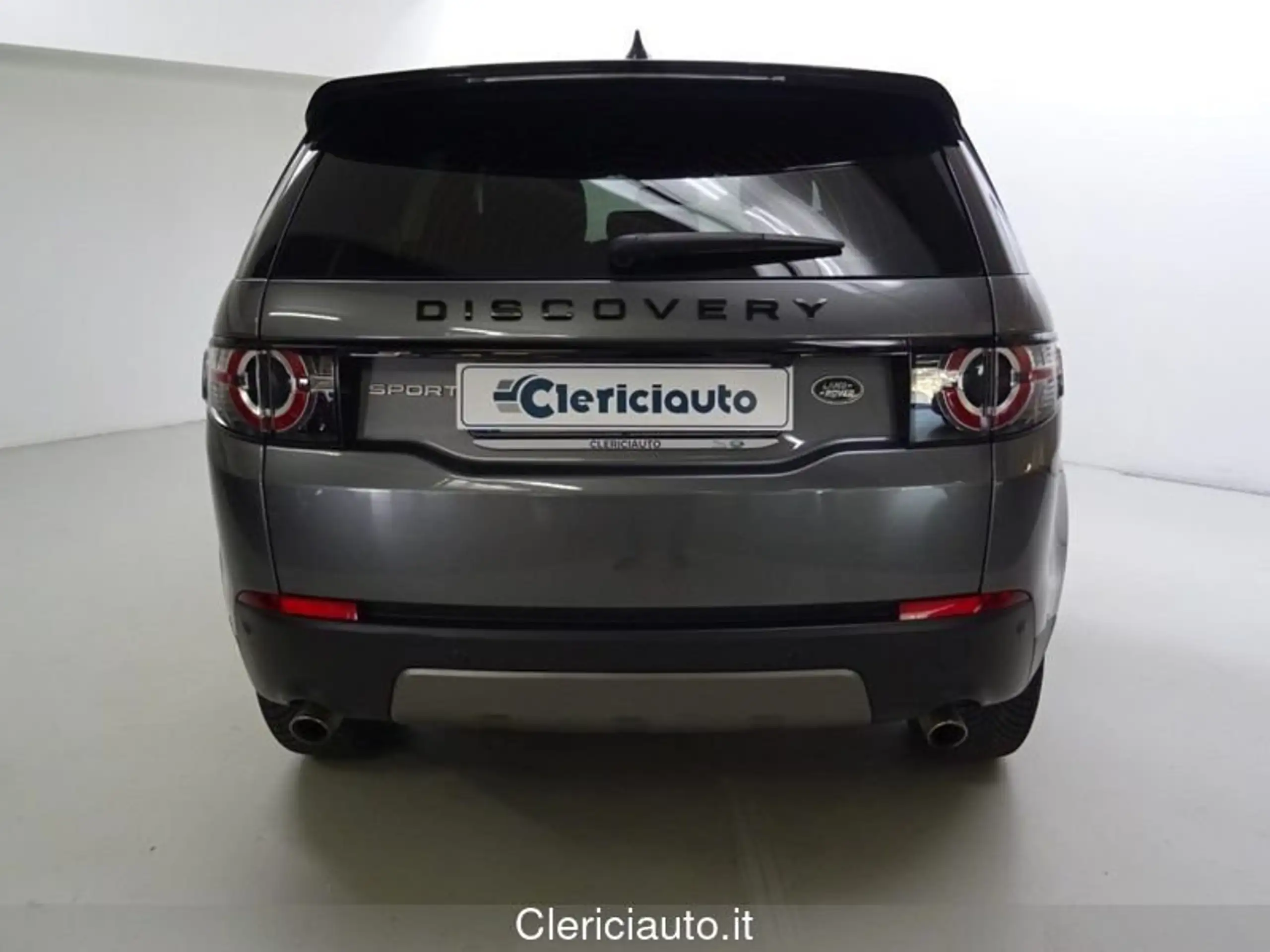 Land Rover - Discovery Sport