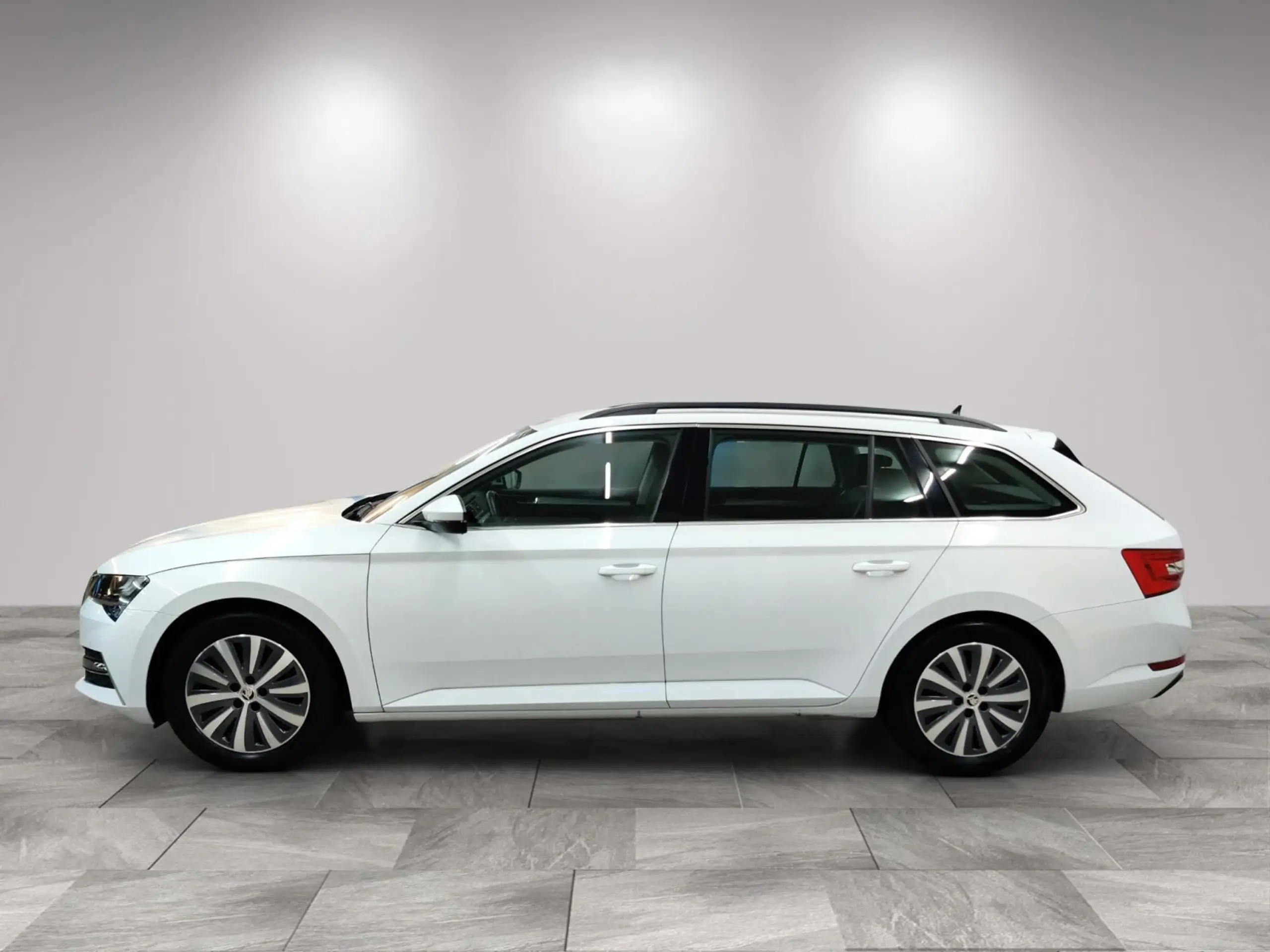 Skoda - Superb