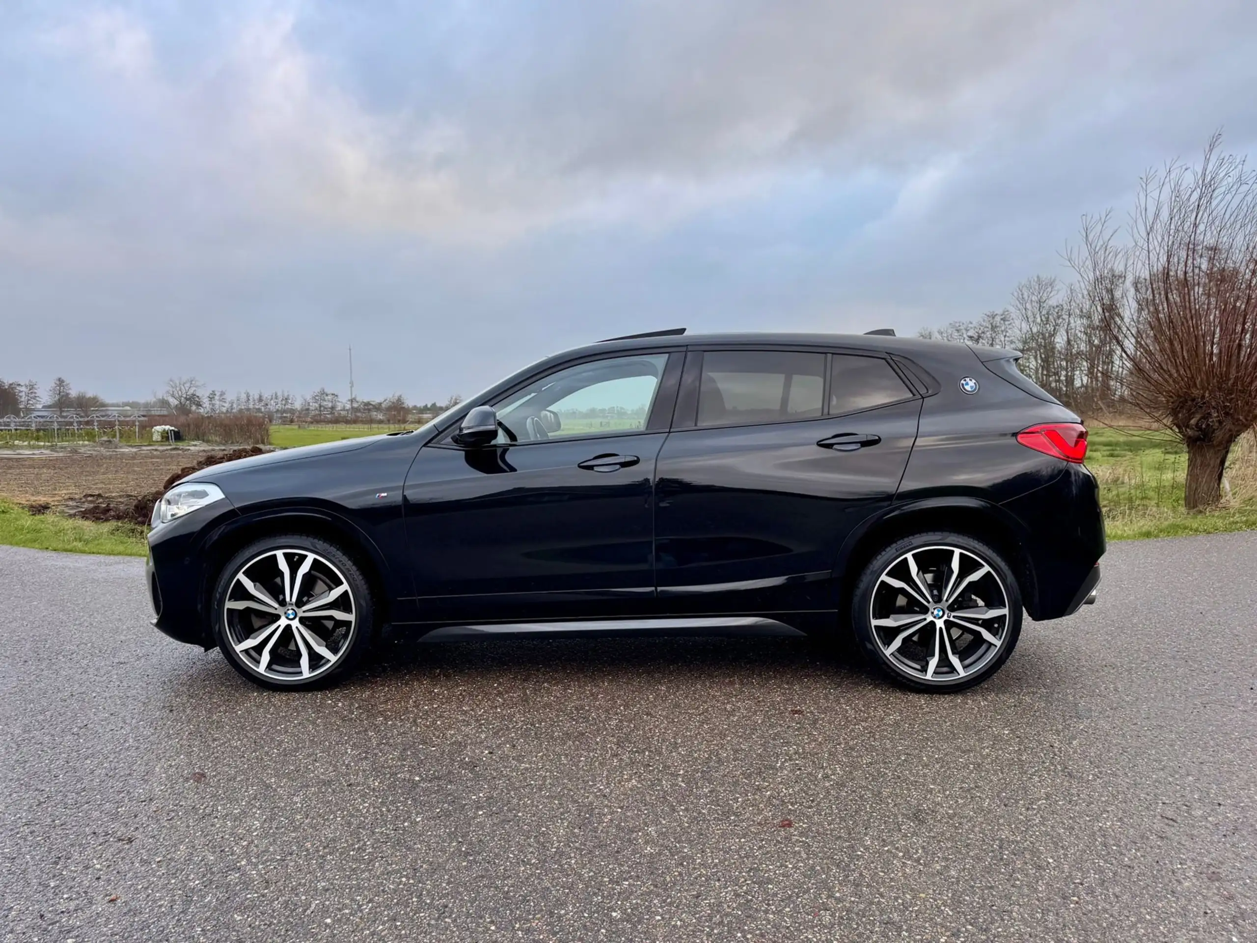 BMW - X2