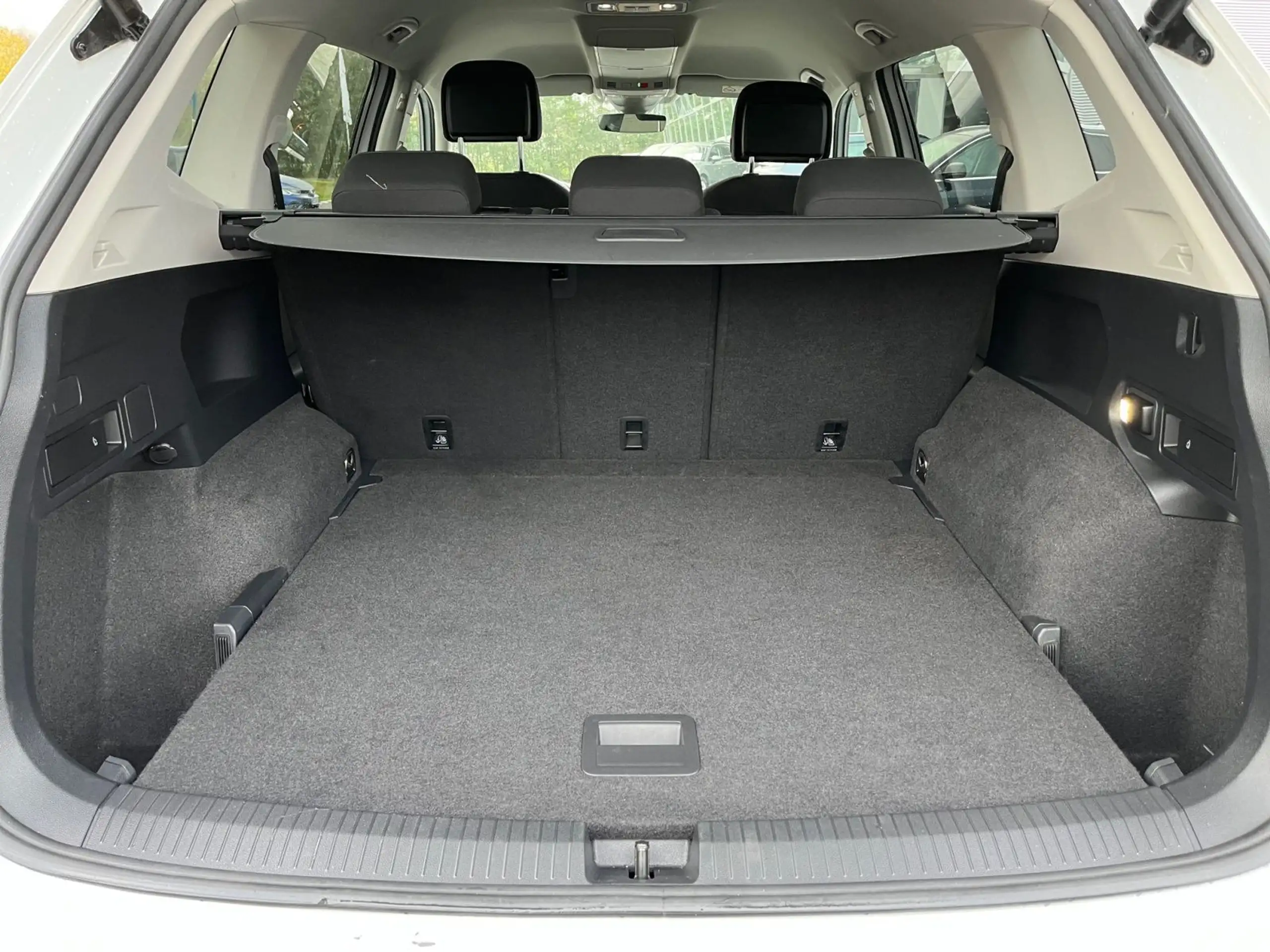 Volkswagen - Tiguan Allspace