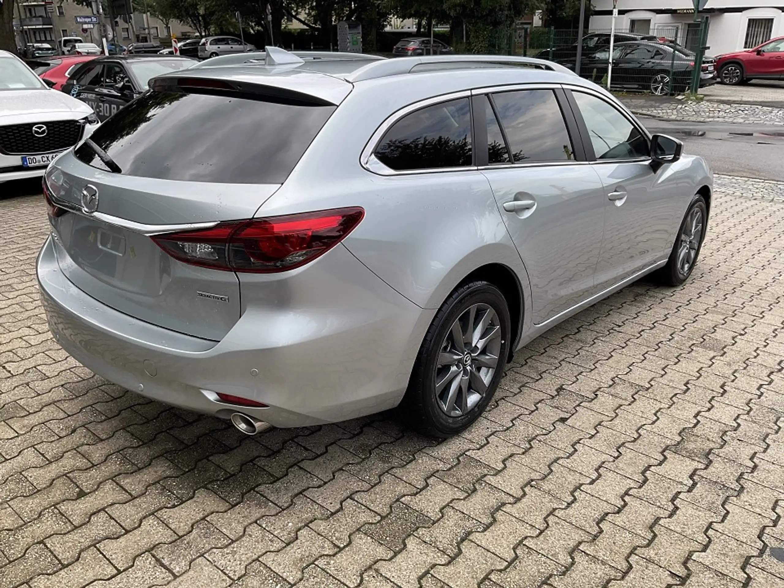 Mazda - 6