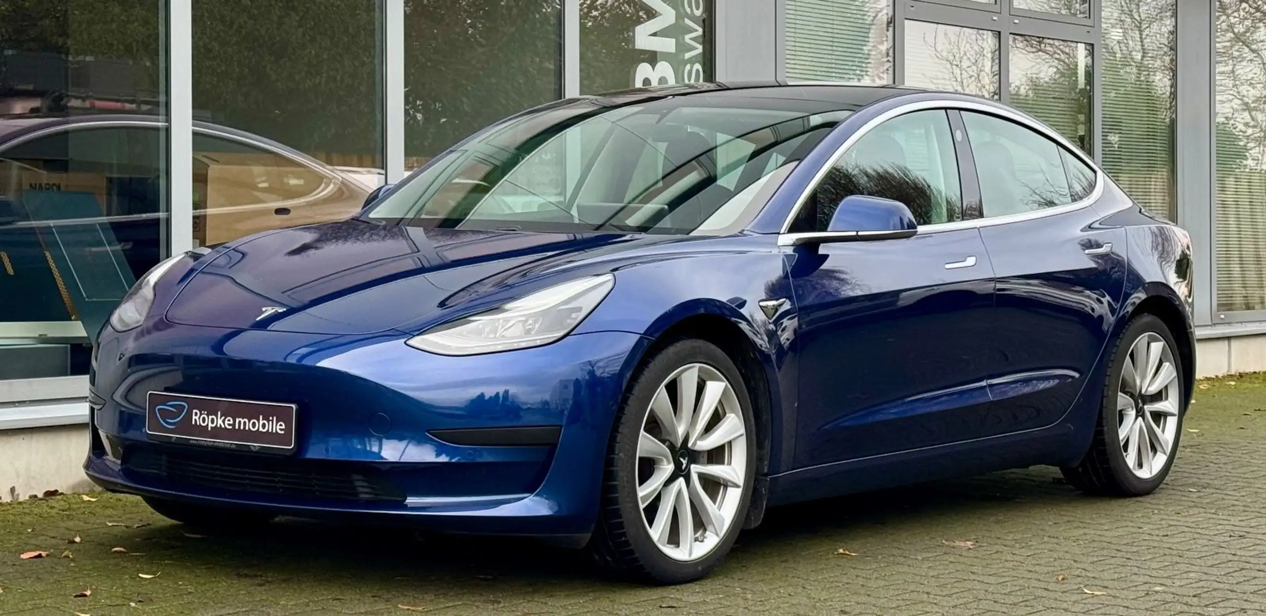 Tesla Model 3 2020