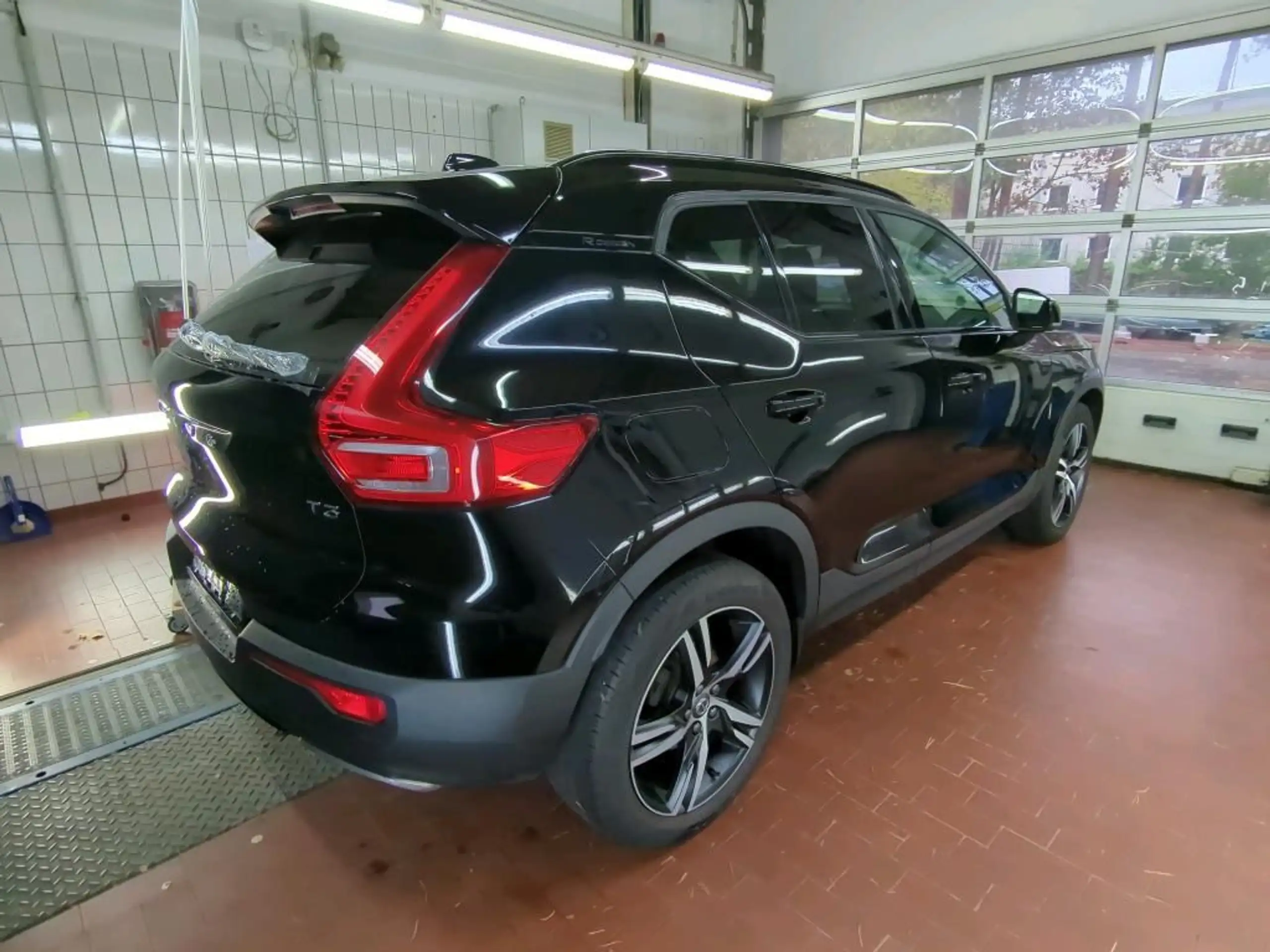 Volvo - XC40