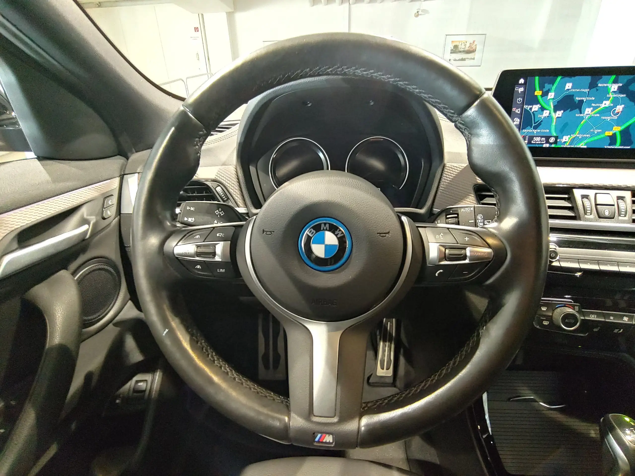 BMW - X2