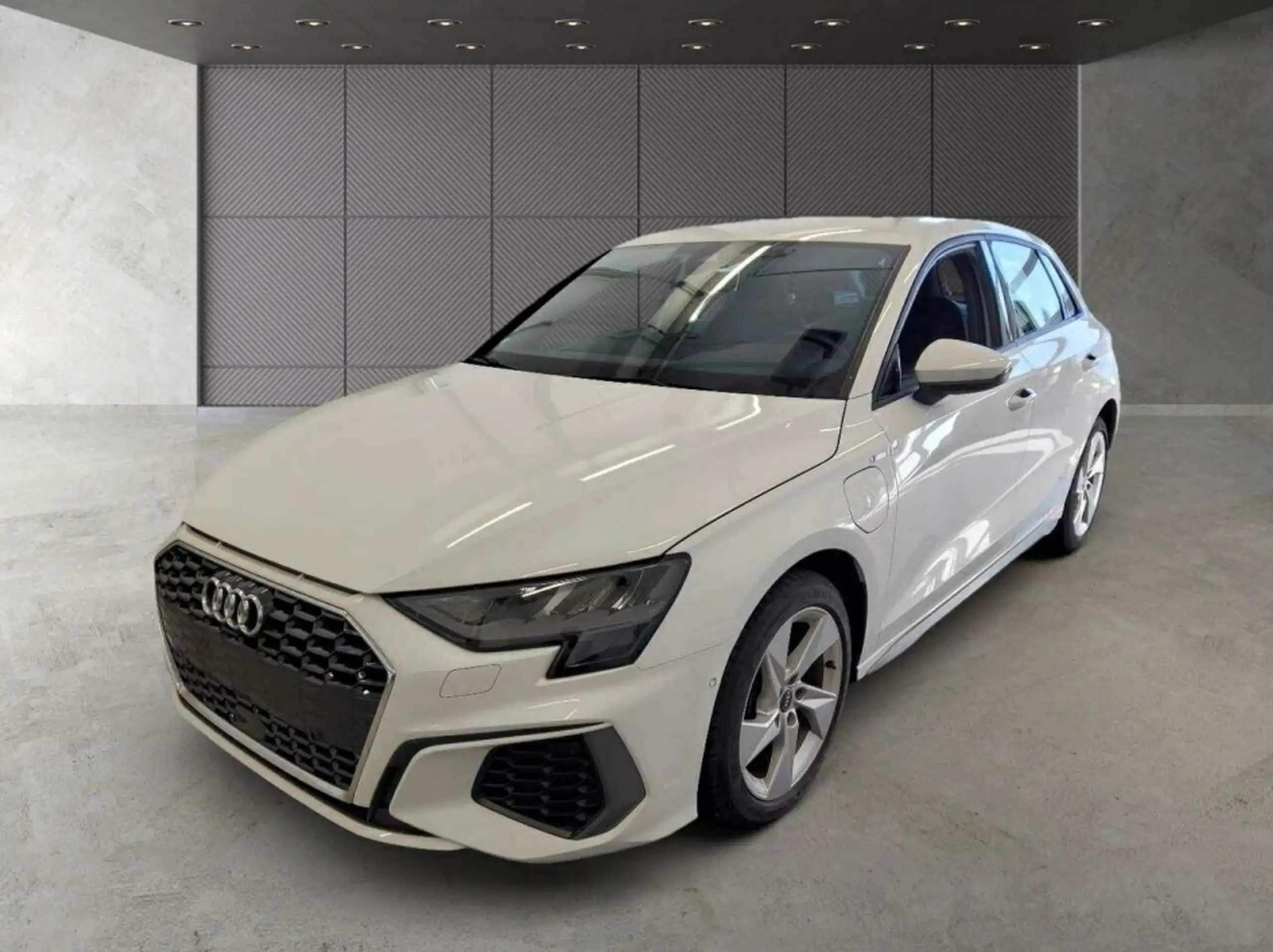 Audi - A3