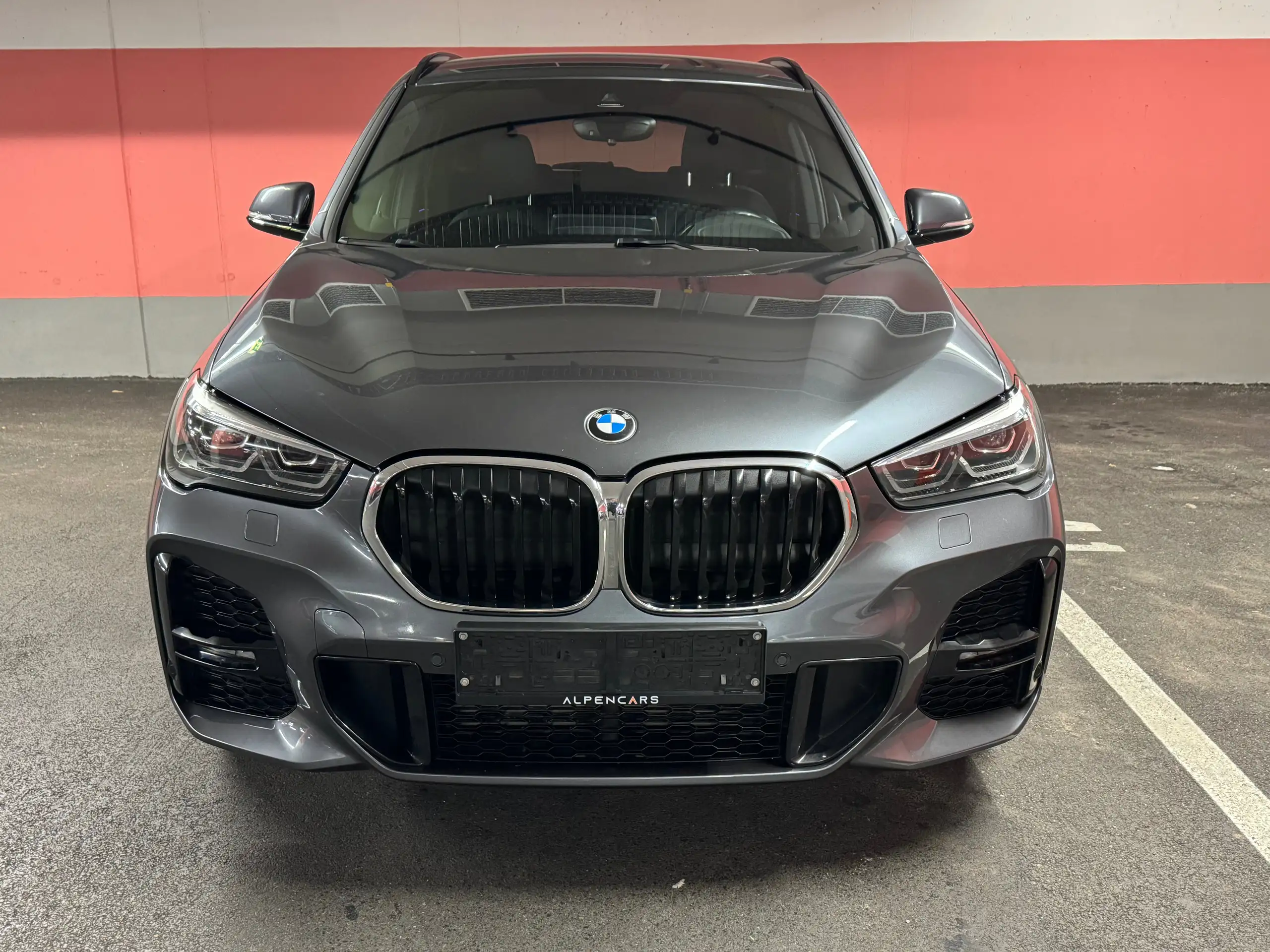 BMW - X1