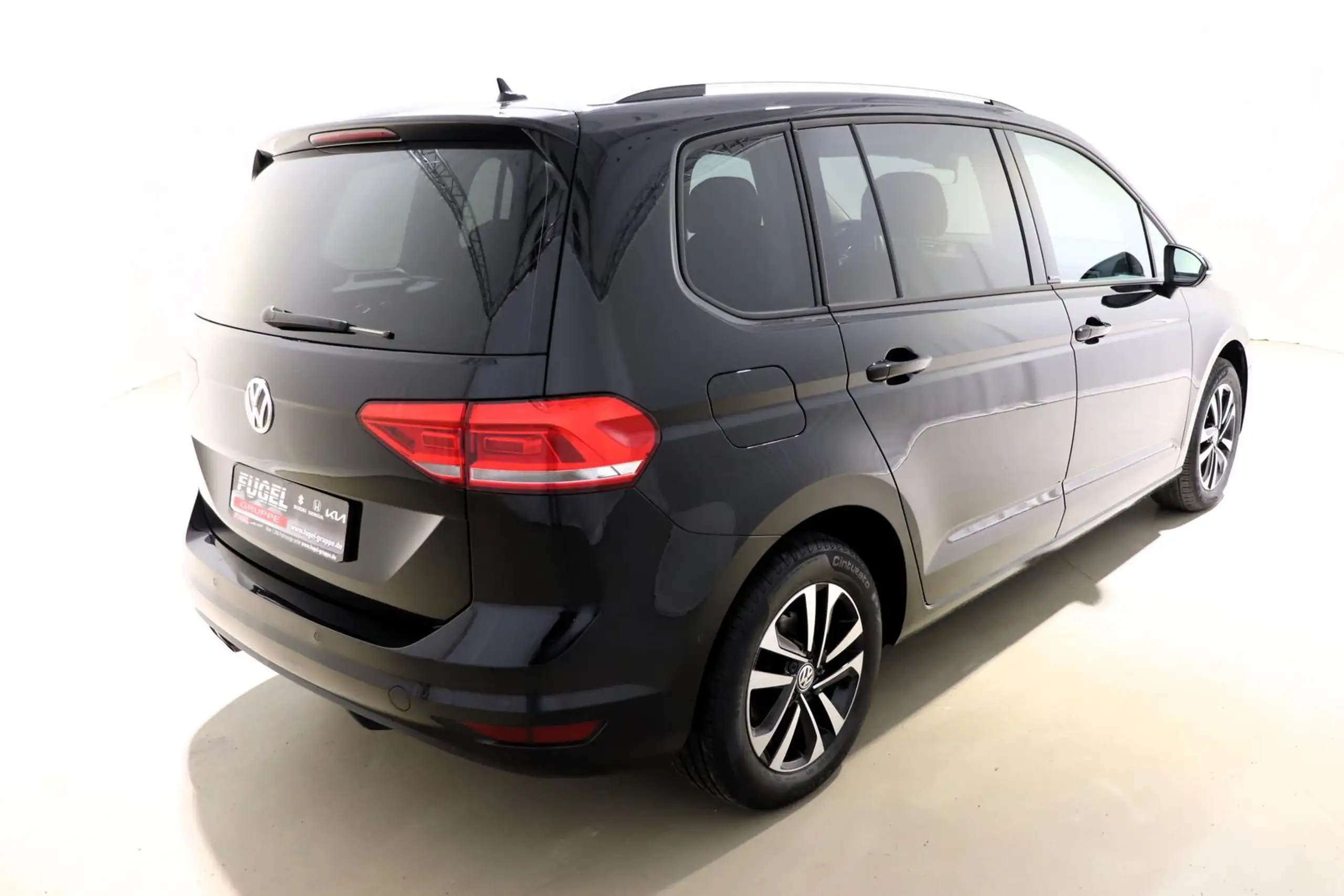 Volkswagen - Touran