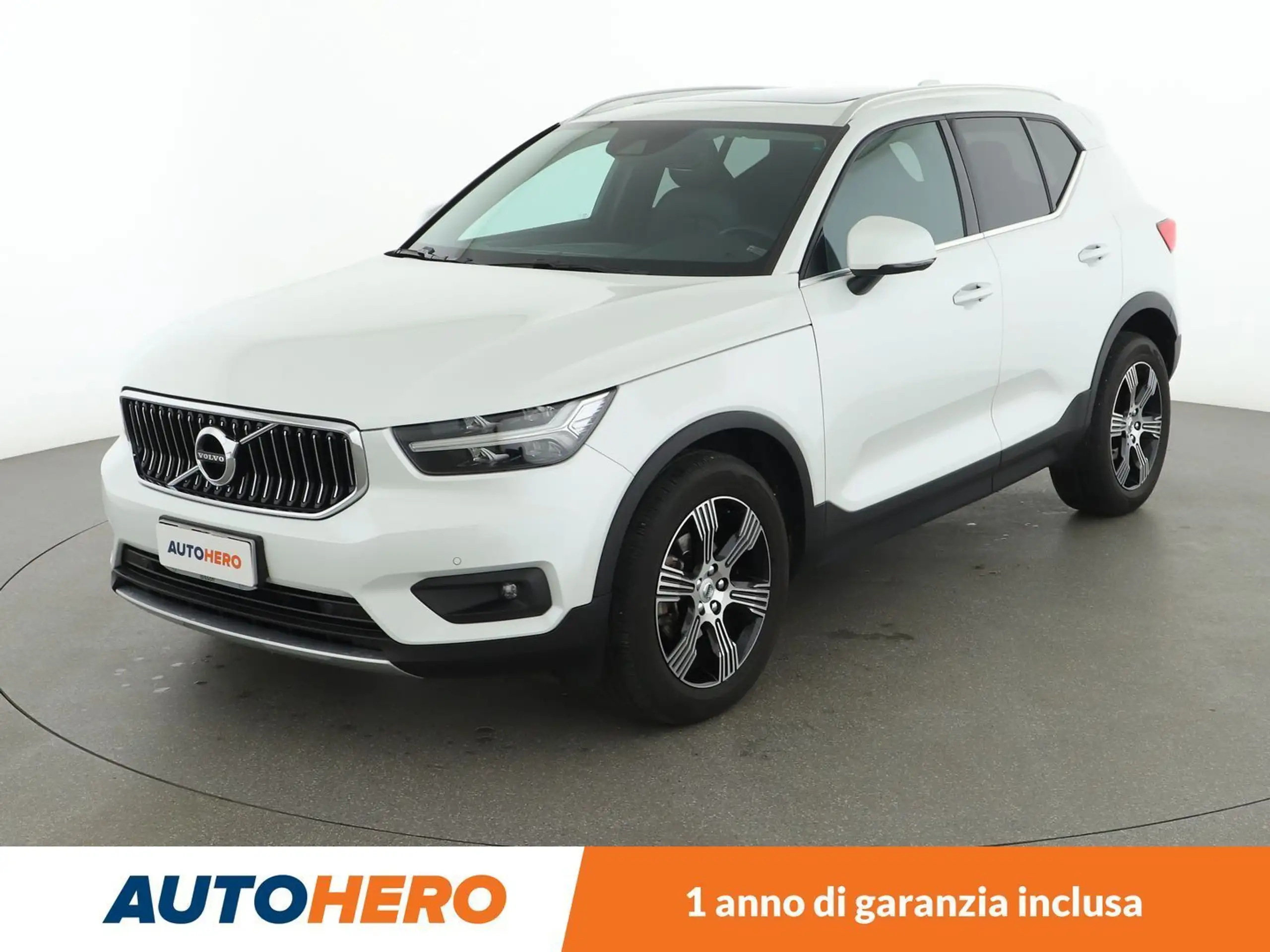 Volvo - XC40