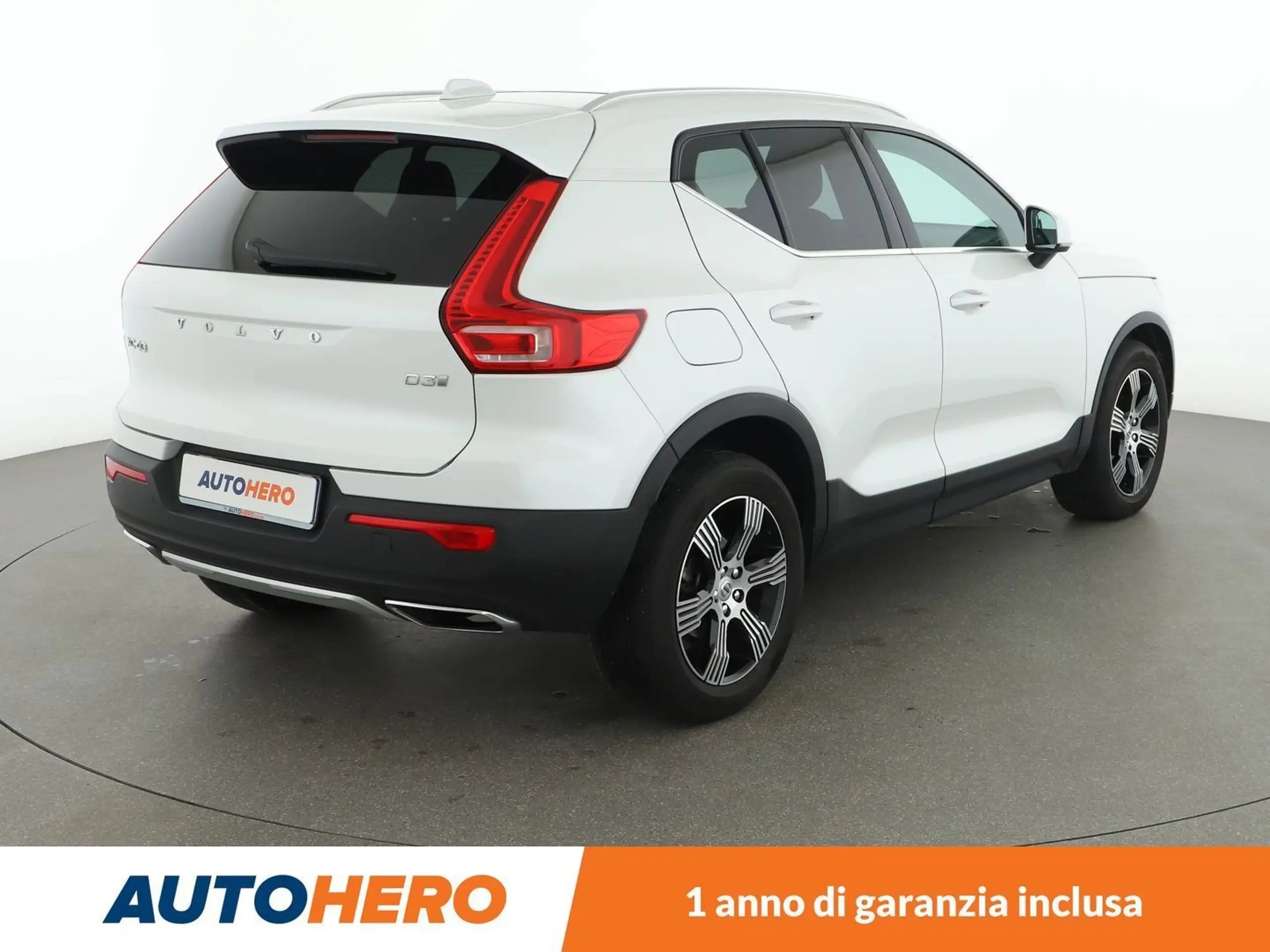 Volvo - XC40