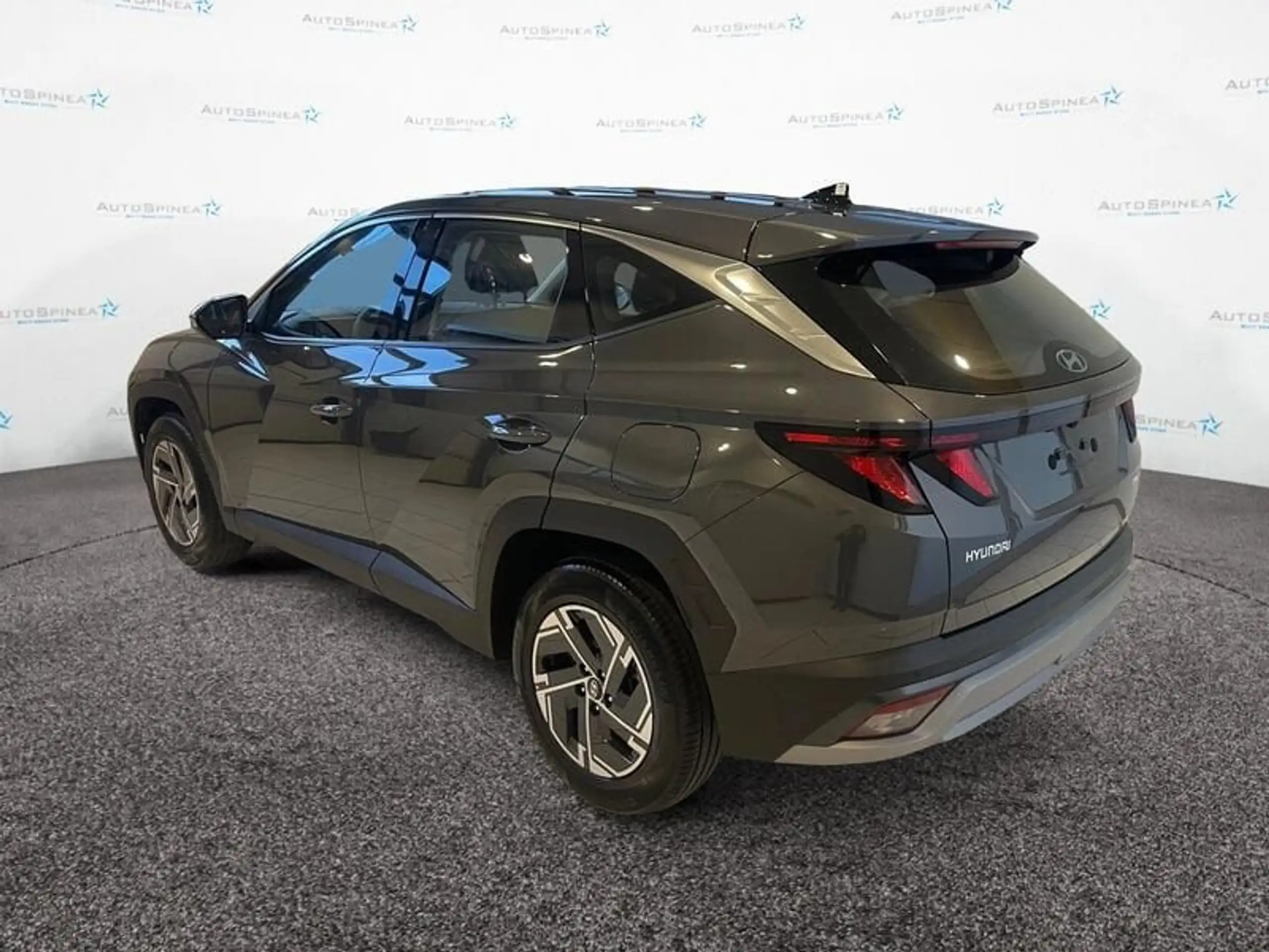 Hyundai - TUCSON