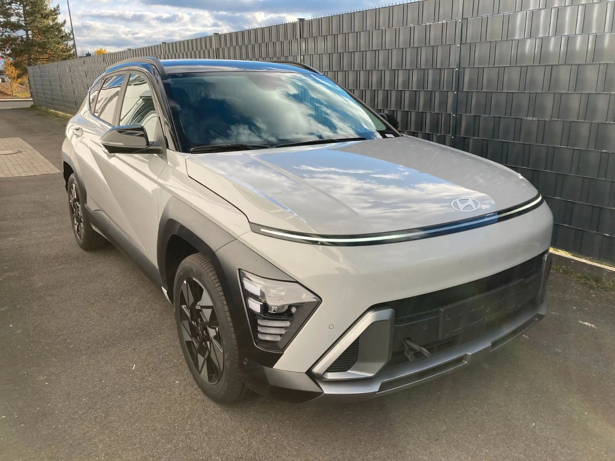 Hyundai - KONA