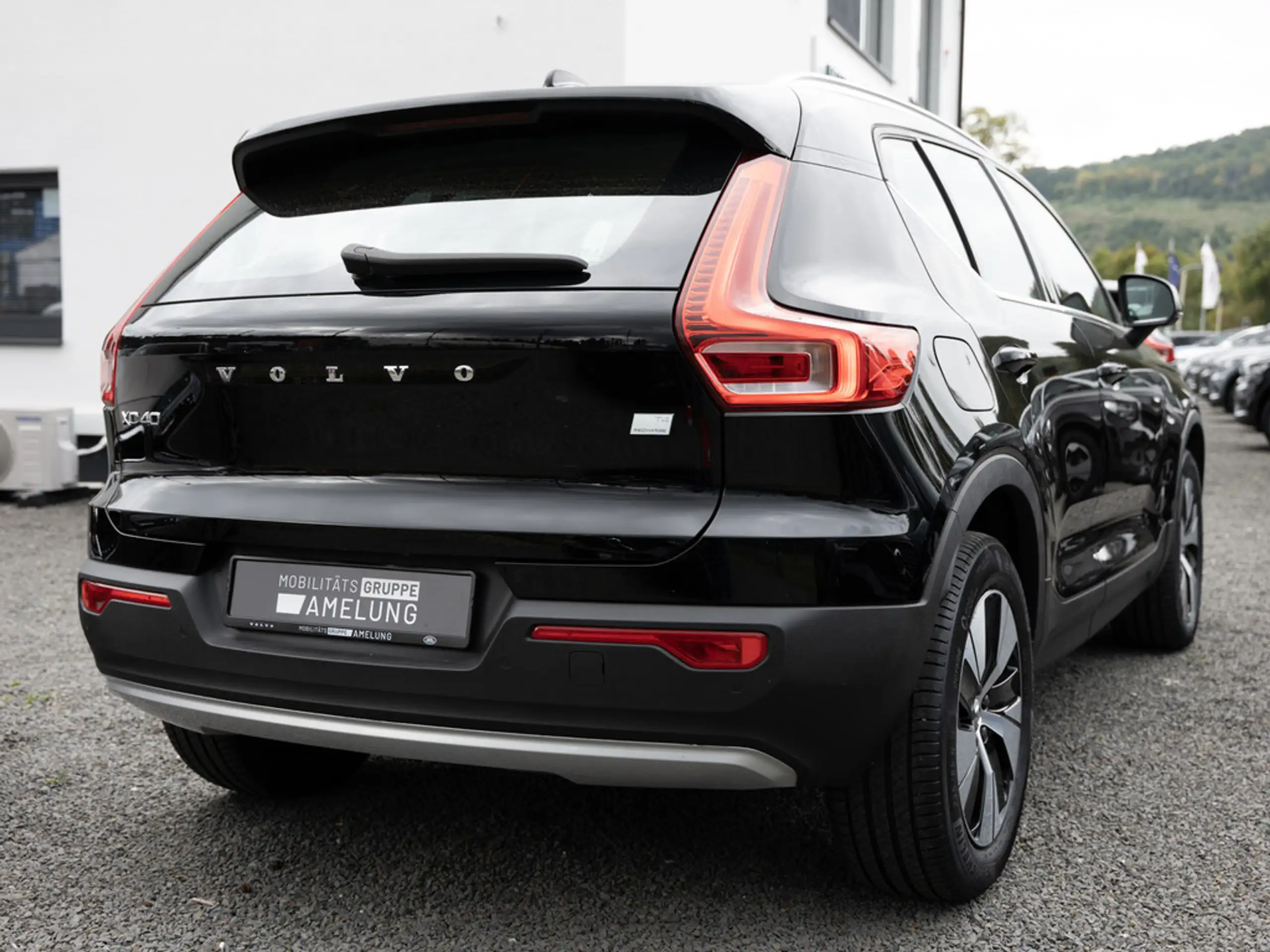 Volvo - XC40