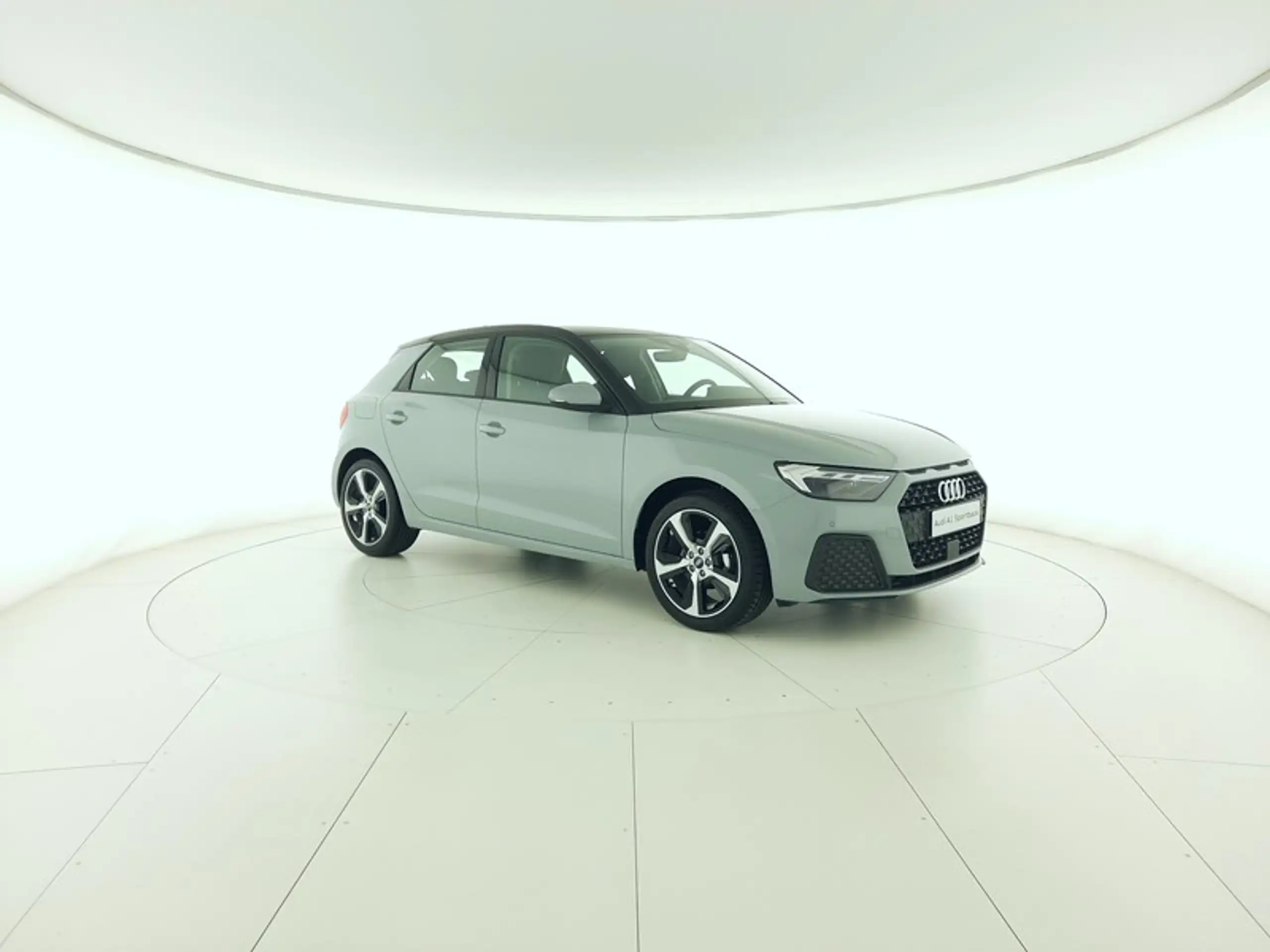 Audi - A1