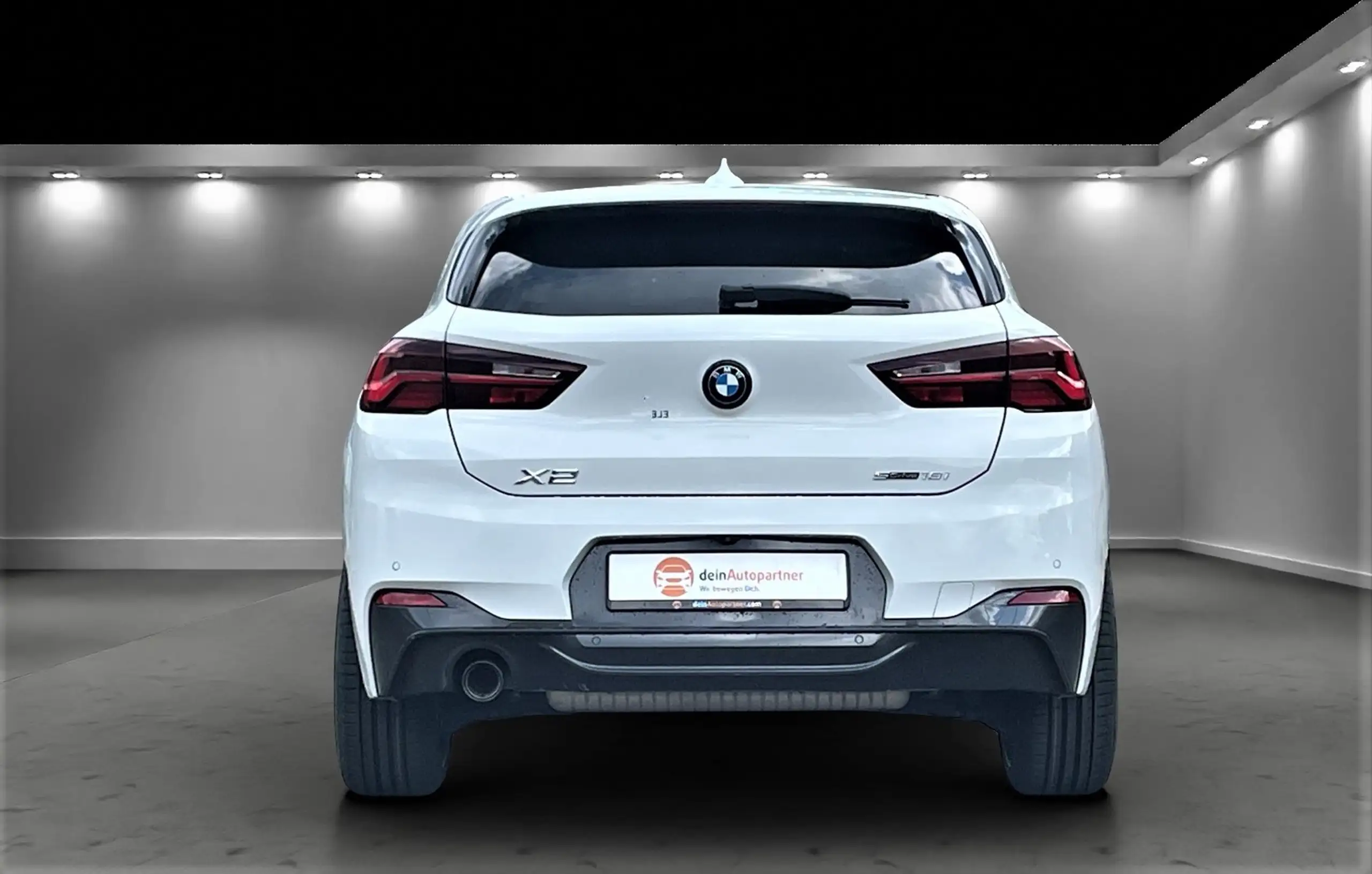 BMW - X2