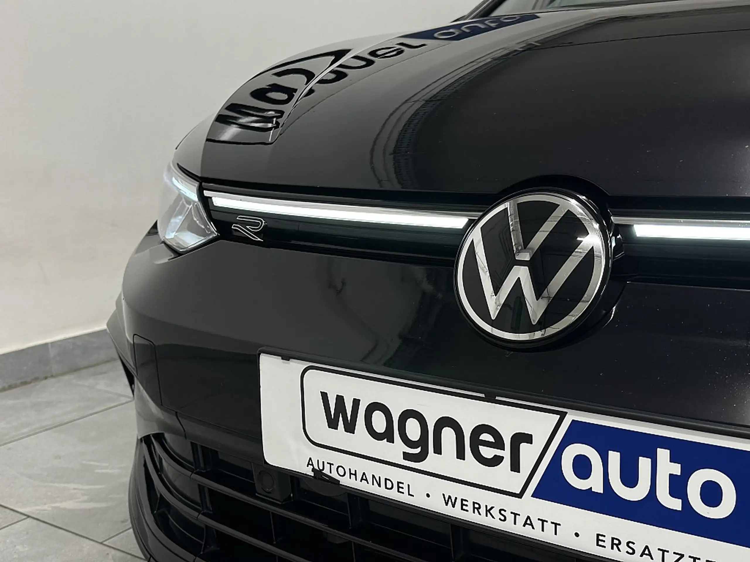 Volkswagen - Golf Variant