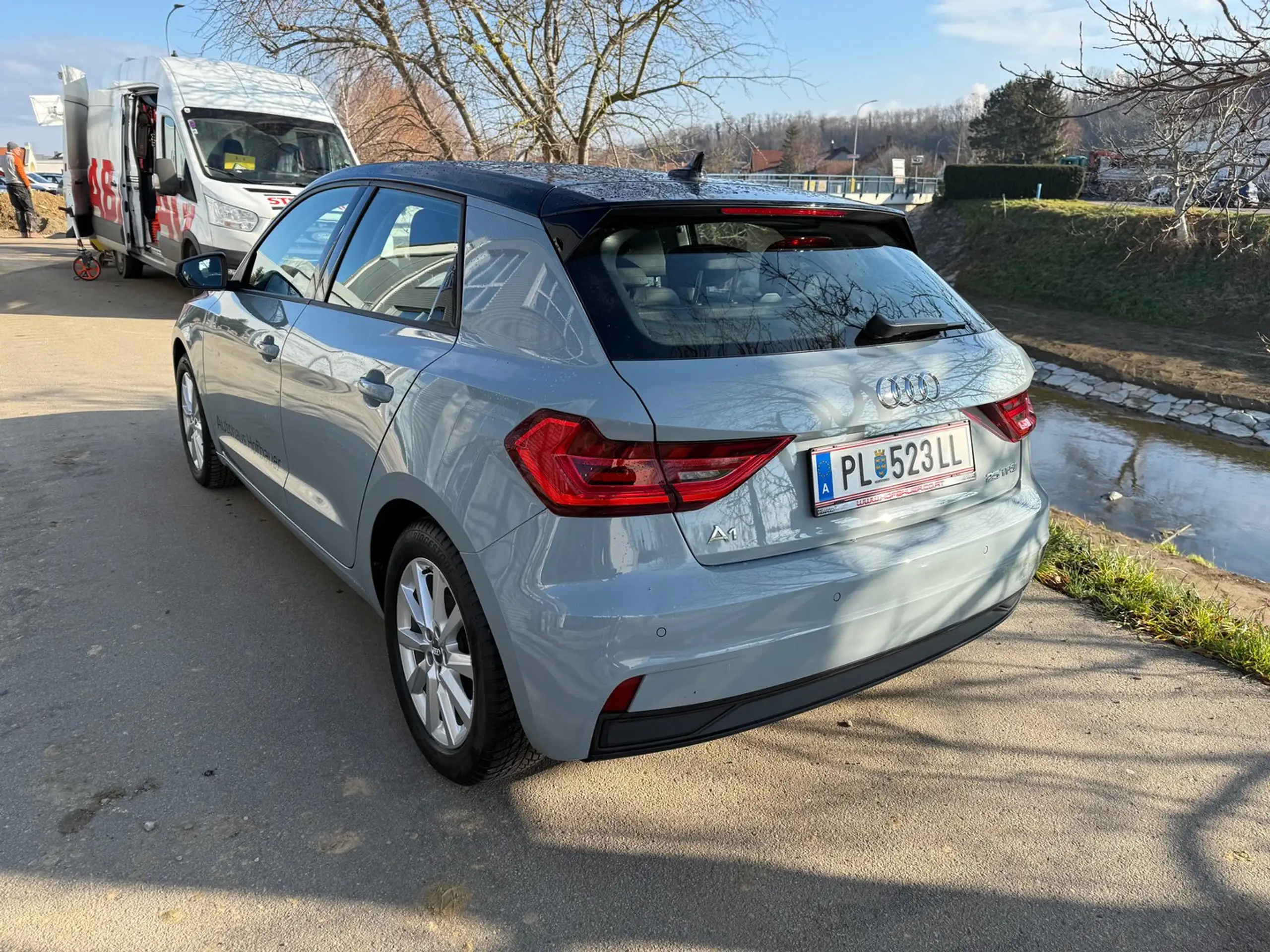 Audi - A1