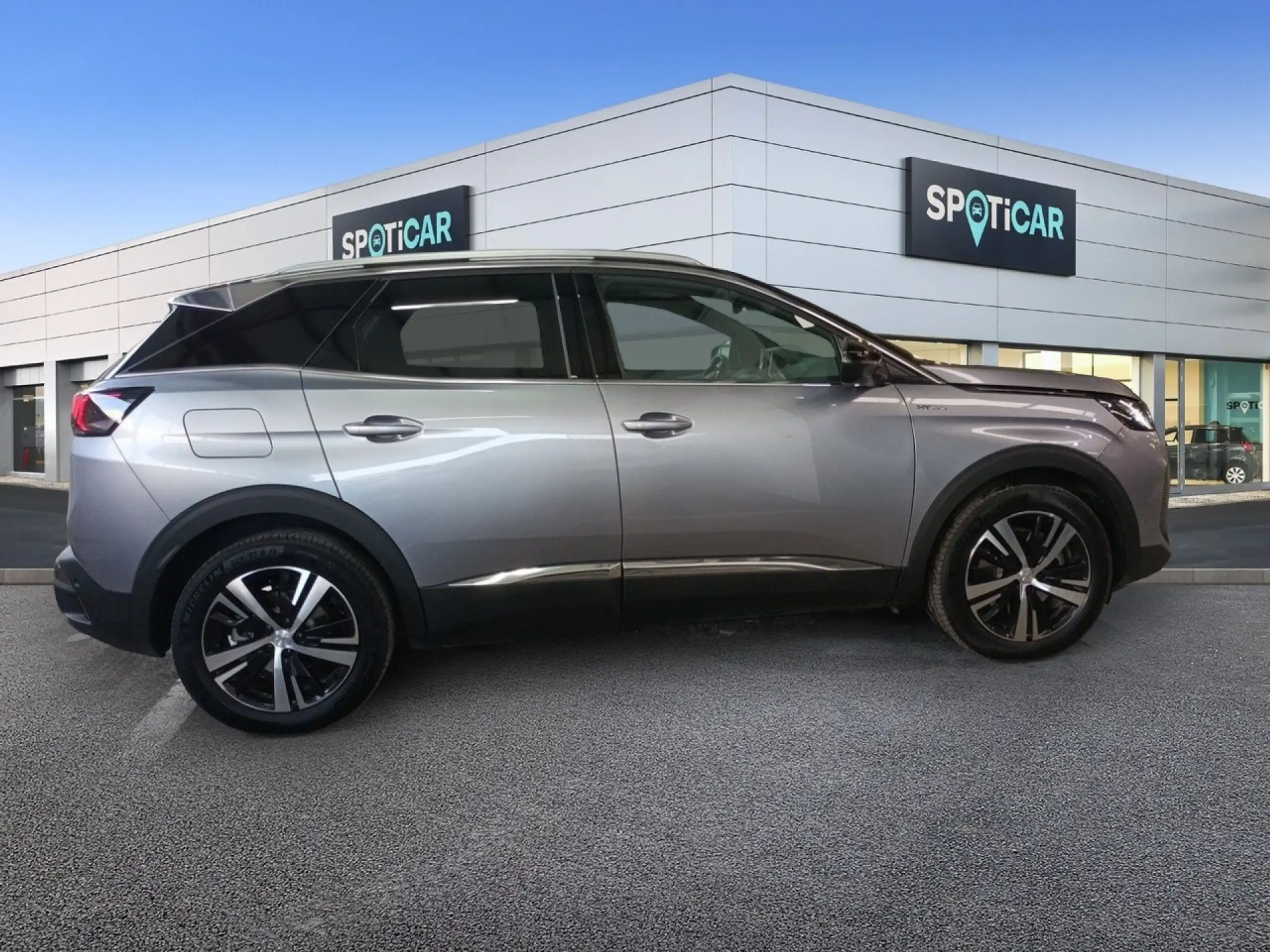 Peugeot - 3008