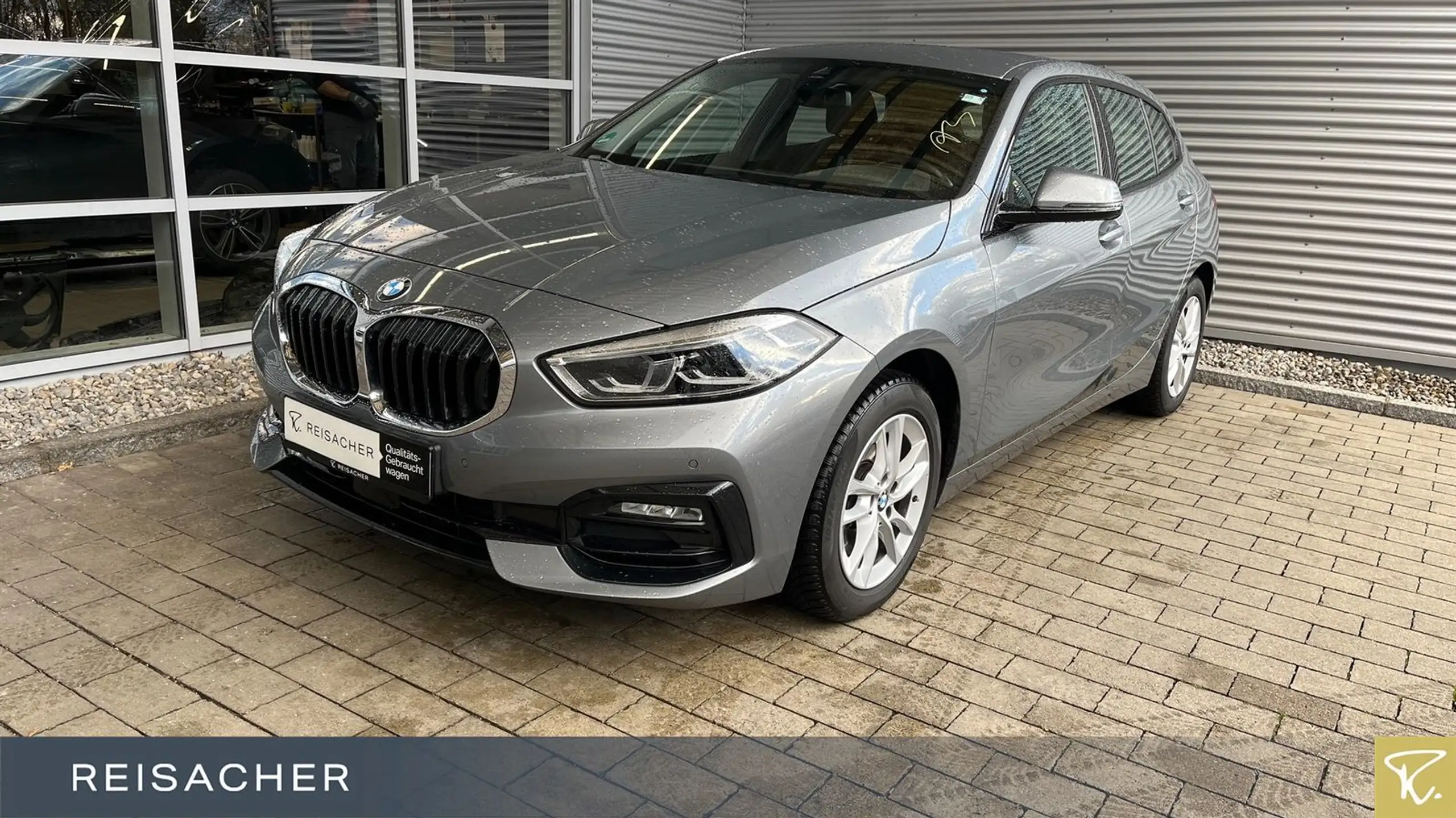 BMW 118 2023