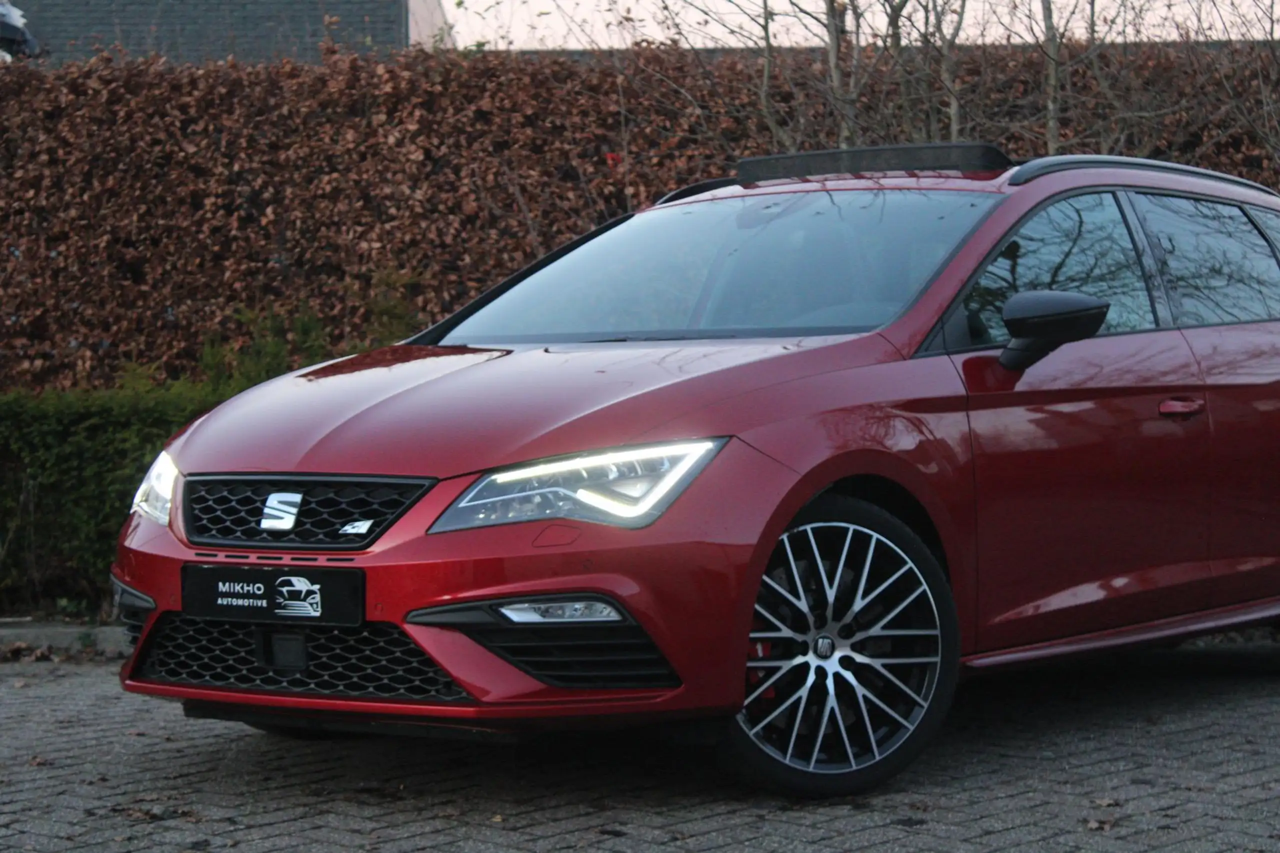 SEAT - Leon