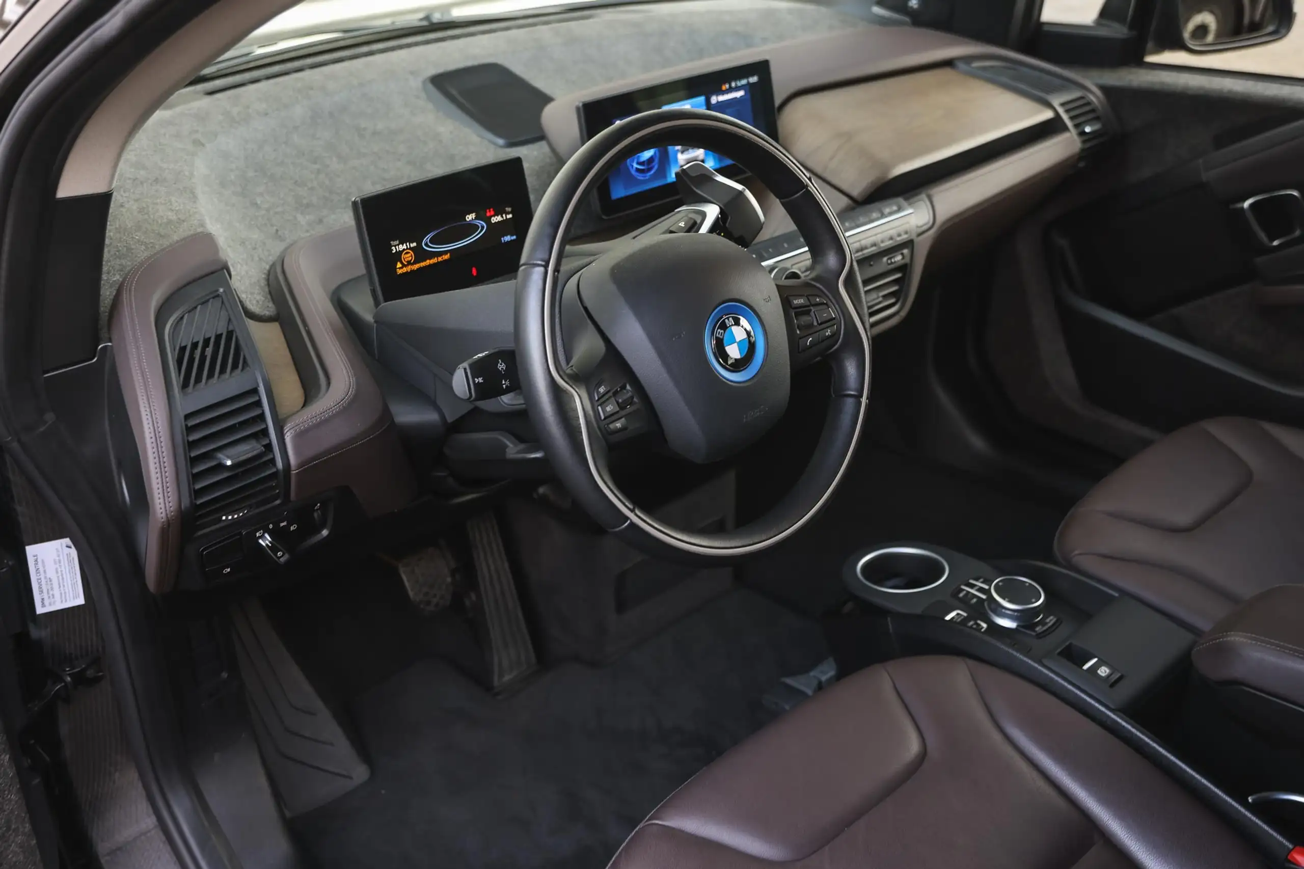 BMW - i3