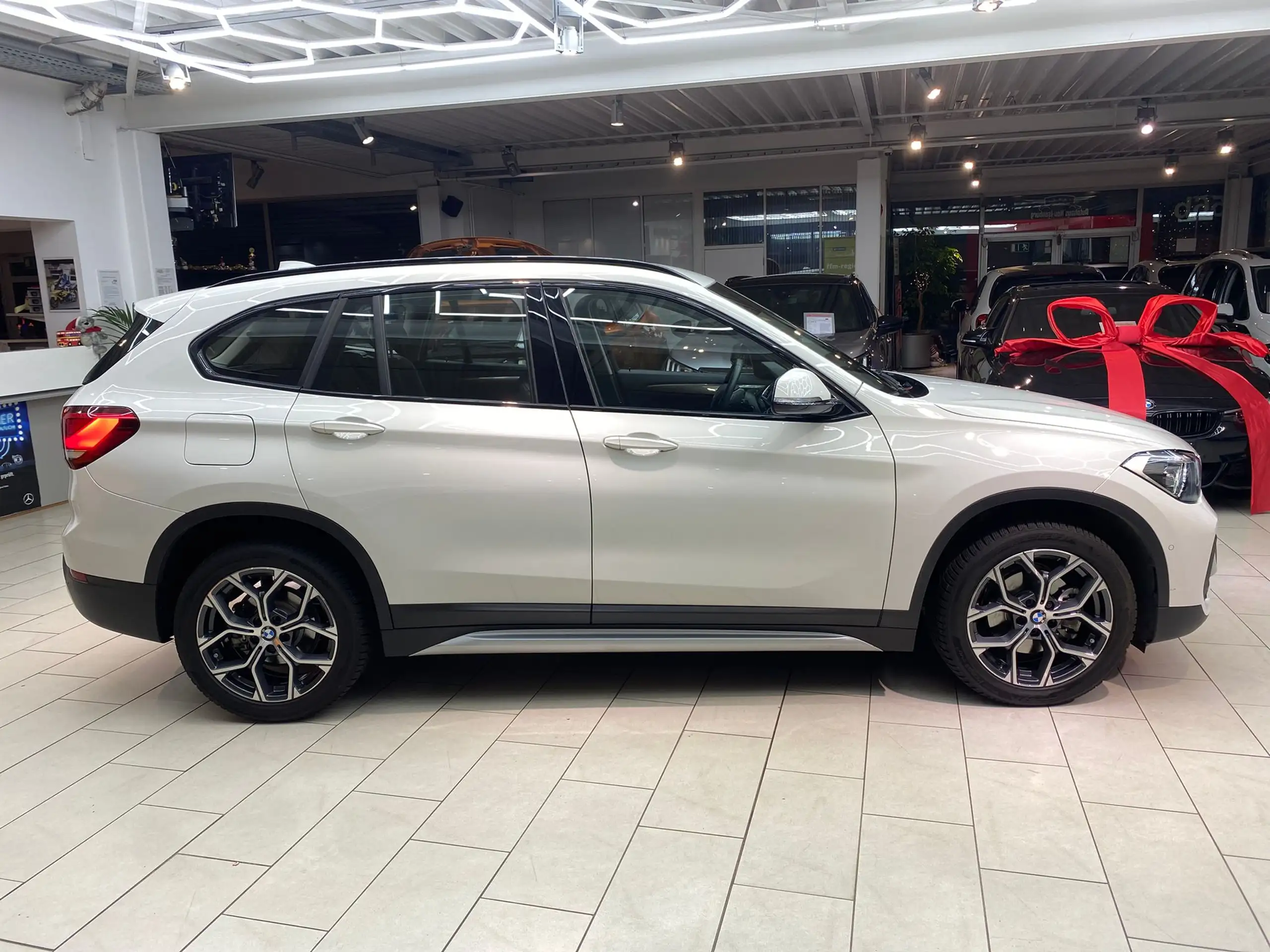 BMW - X1