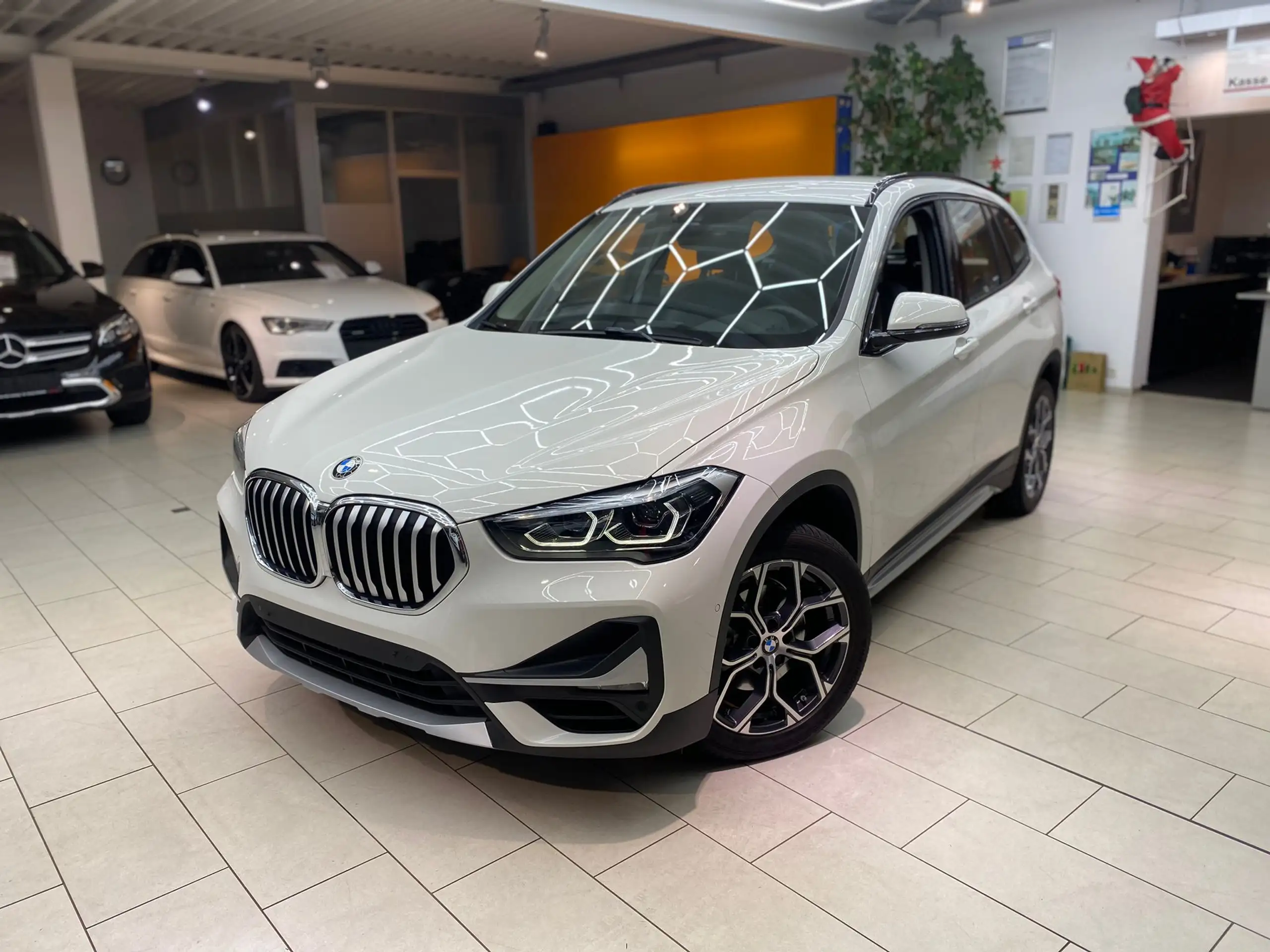 BMW - X1