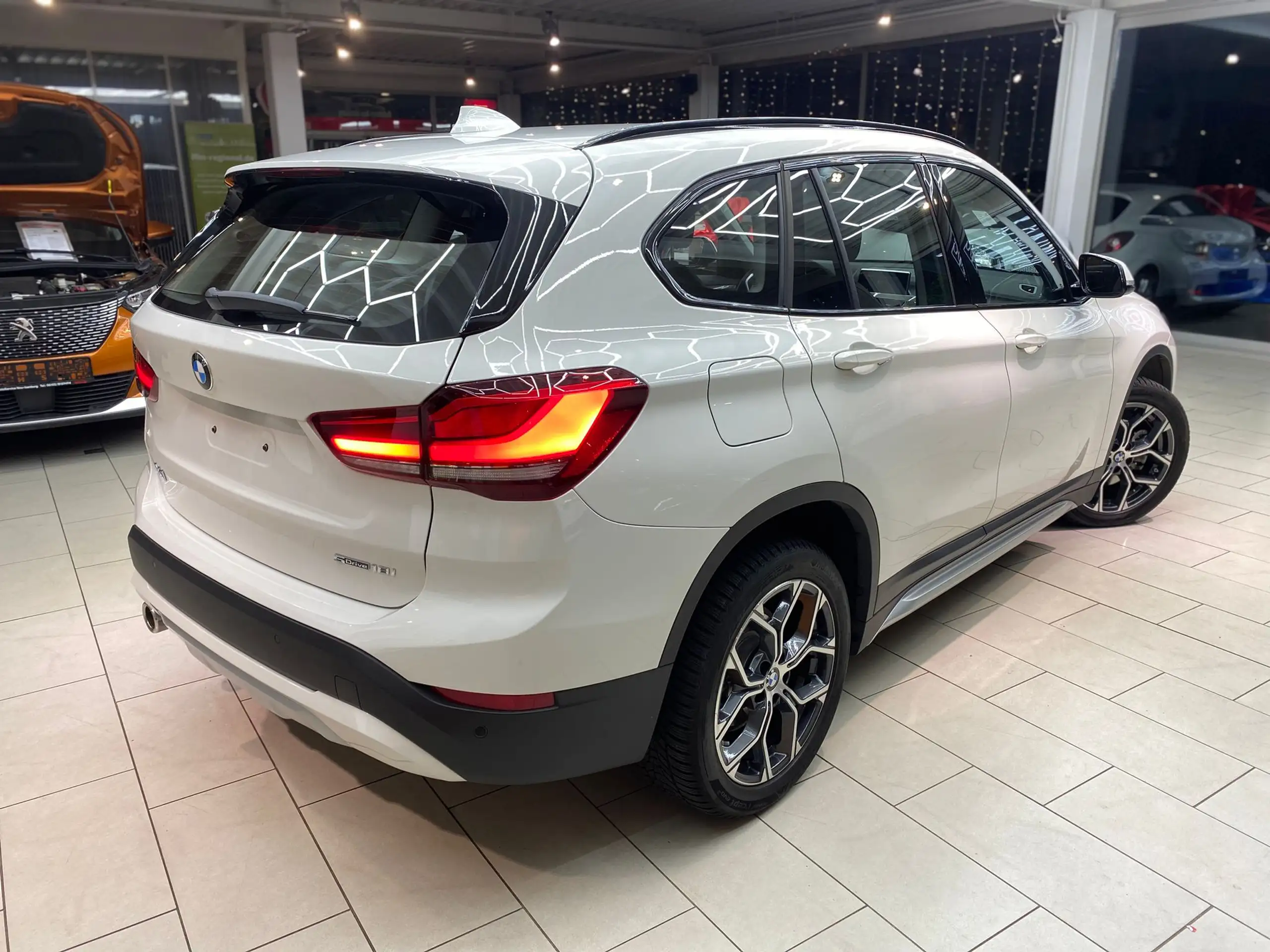 BMW - X1