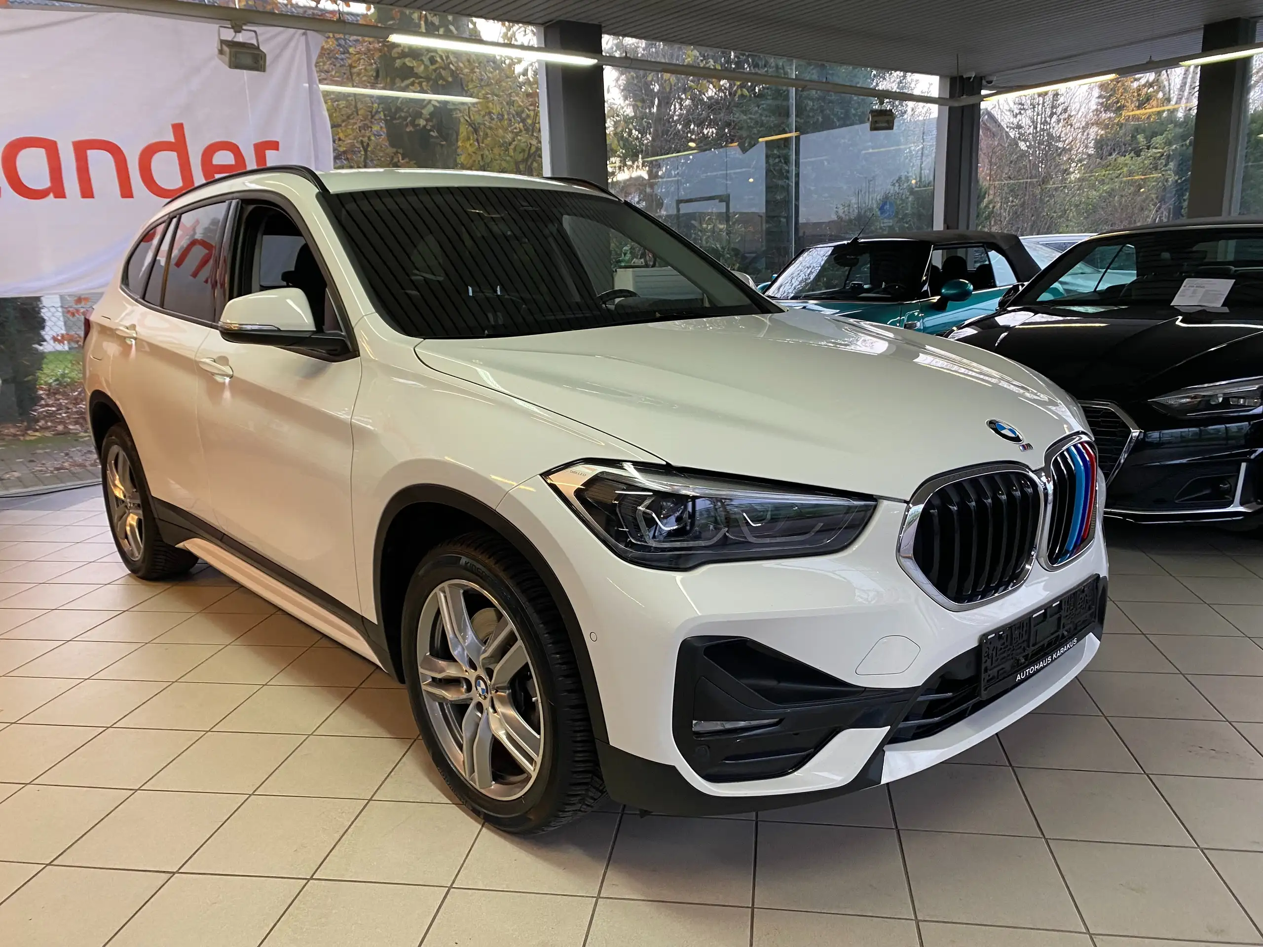 BMW - X1