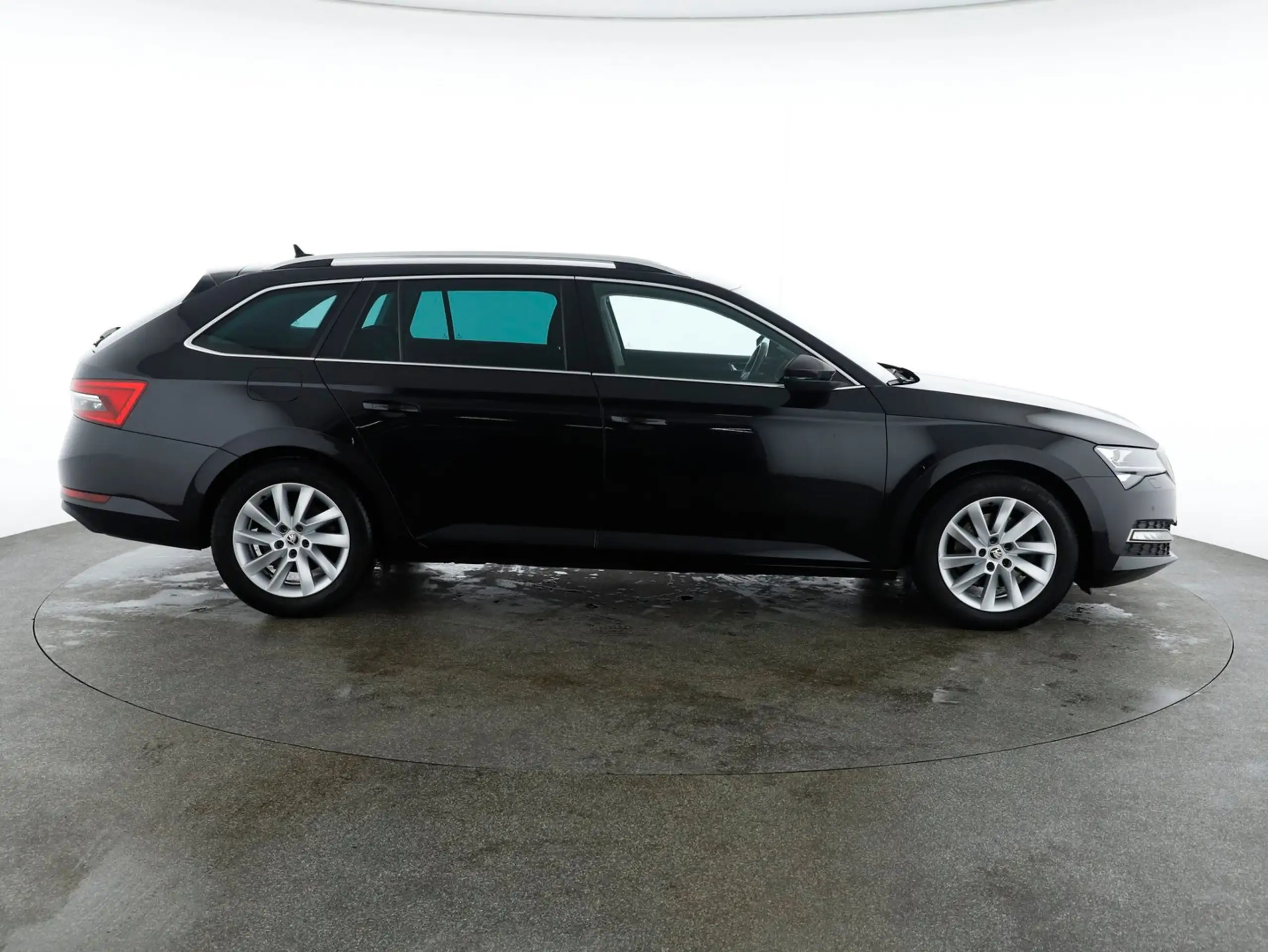 Skoda - Superb